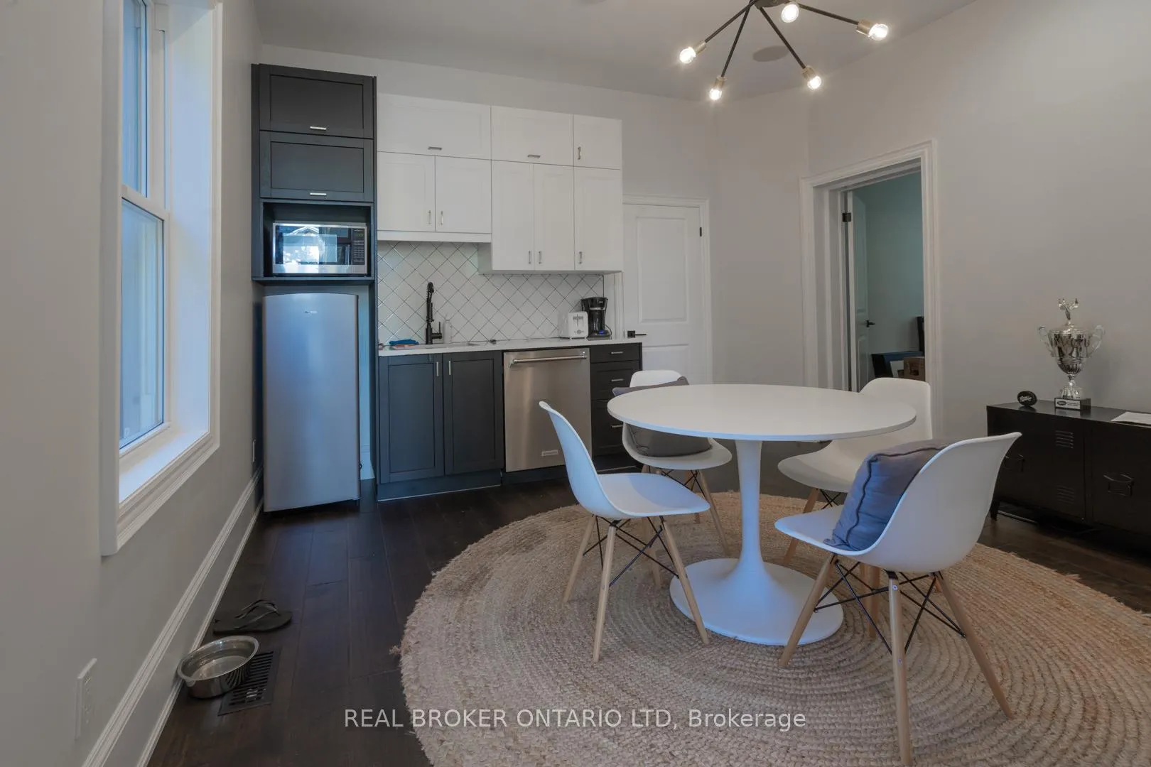 Photo 12 of 463 King Street, London, East K — HOMEH