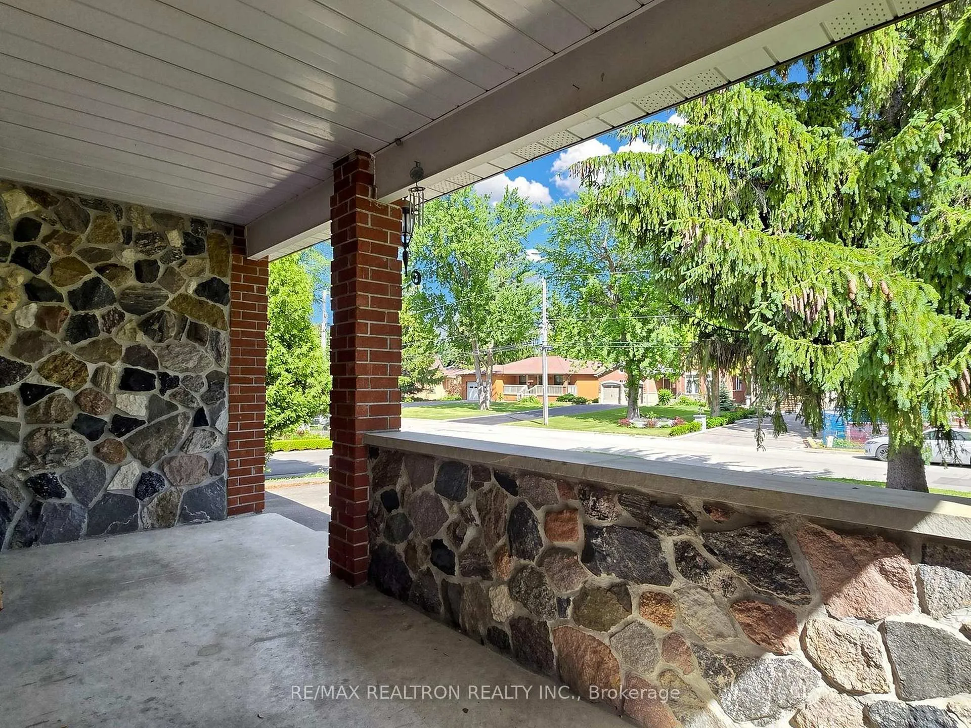 Photo 18 of 179 Douglas Road, Richmond Hill, Oak Ridges Lake Wilcox — HOMEH