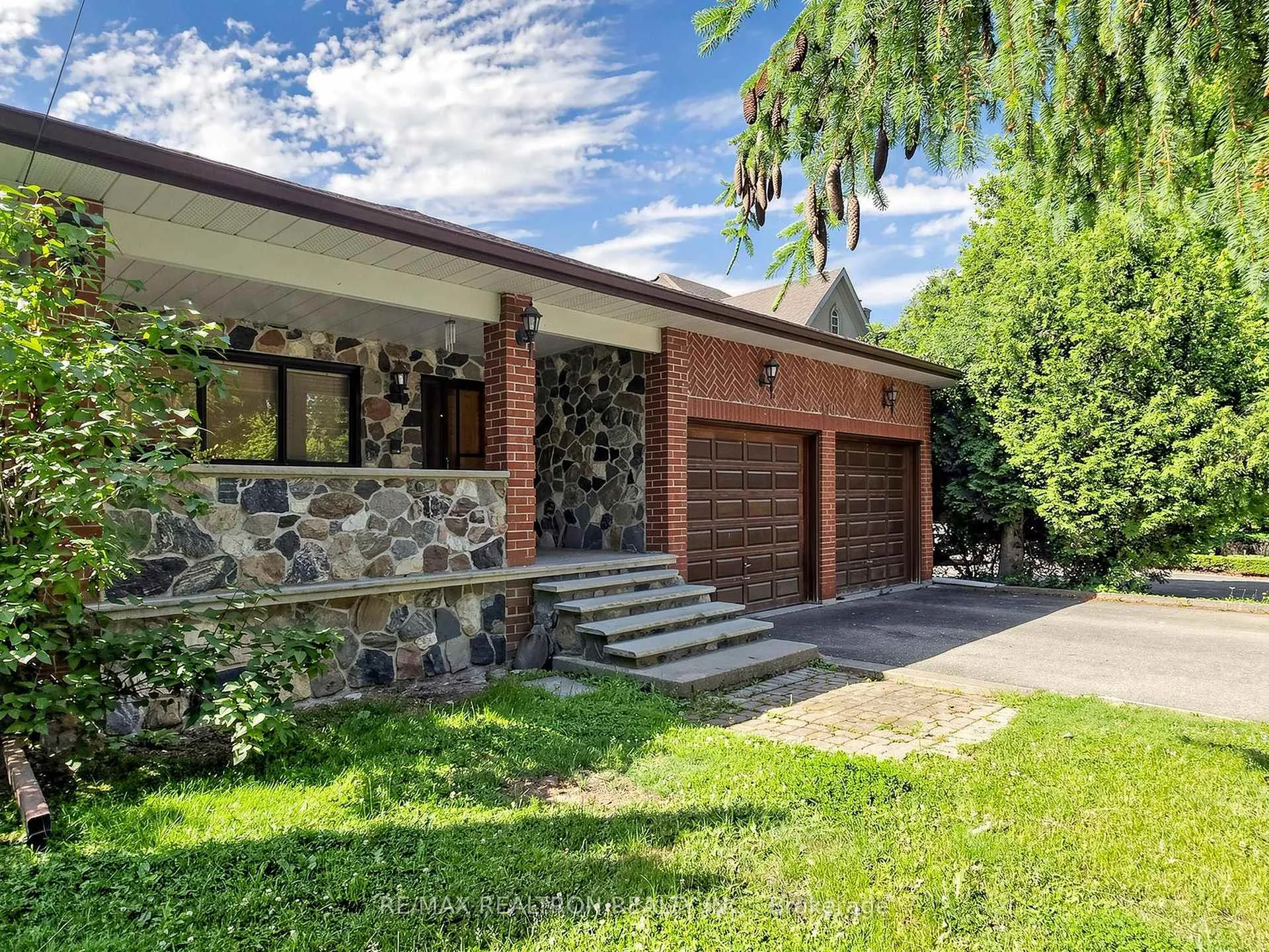 Photo 19 of 179 Douglas Road, Richmond Hill, Oak Ridges Lake Wilcox — HOMEH