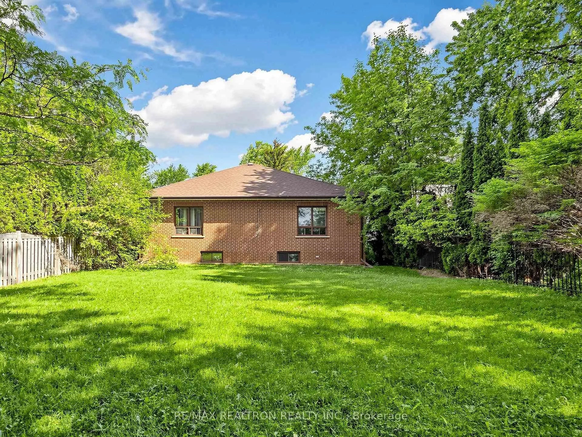 Photo 27 of 179 Douglas Road, Richmond Hill, Oak Ridges Lake Wilcox — HOMEH