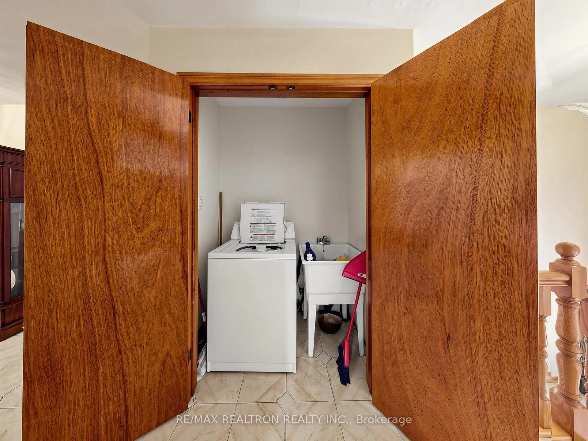Photo 40 of 179 Douglas Road, Richmond Hill, Oak Ridges Lake Wilcox — HOMEH