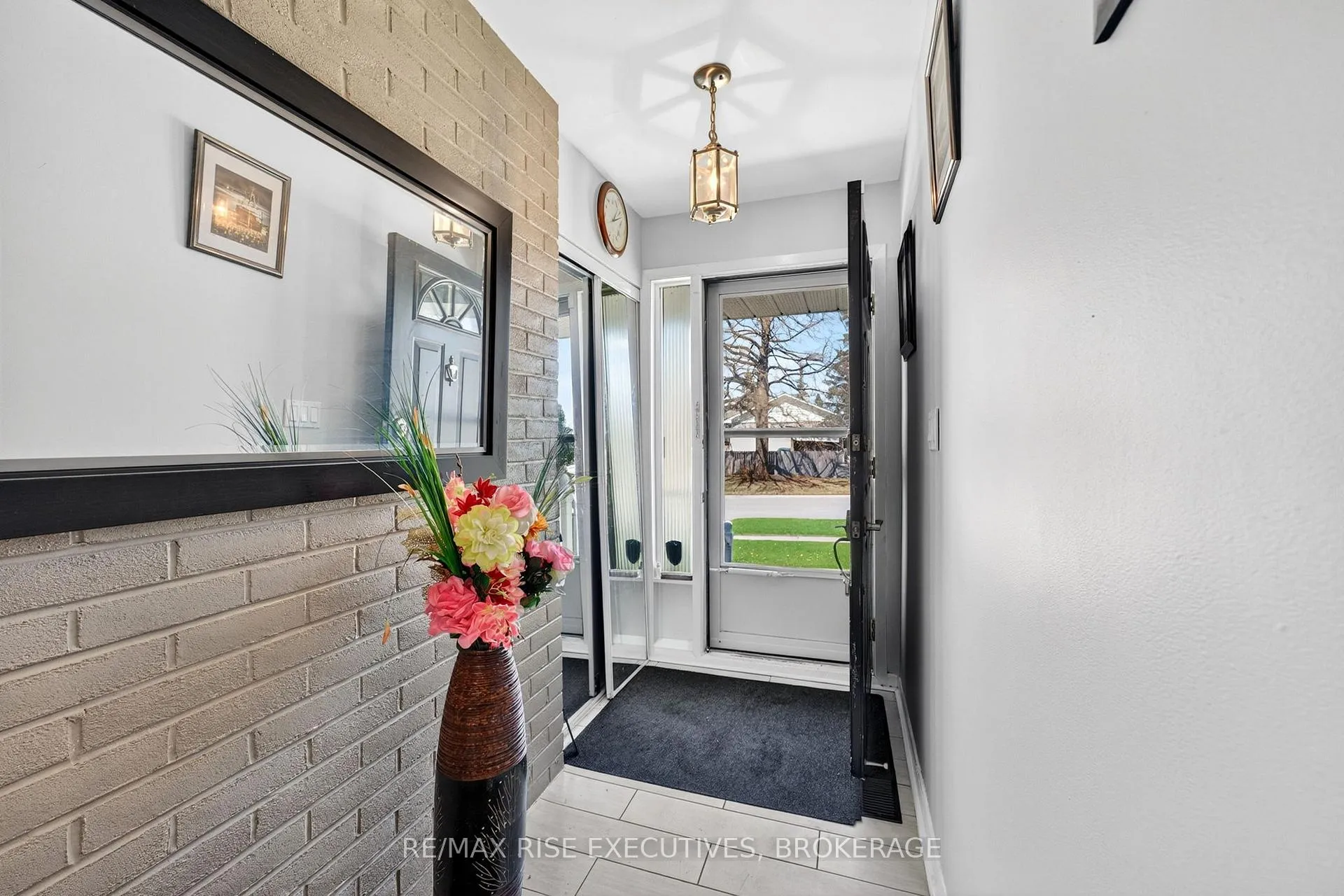 Photo 5 of 1071 Hudson Drive, Kingston, South of Taylor-Kidd Blvd — HOMEH