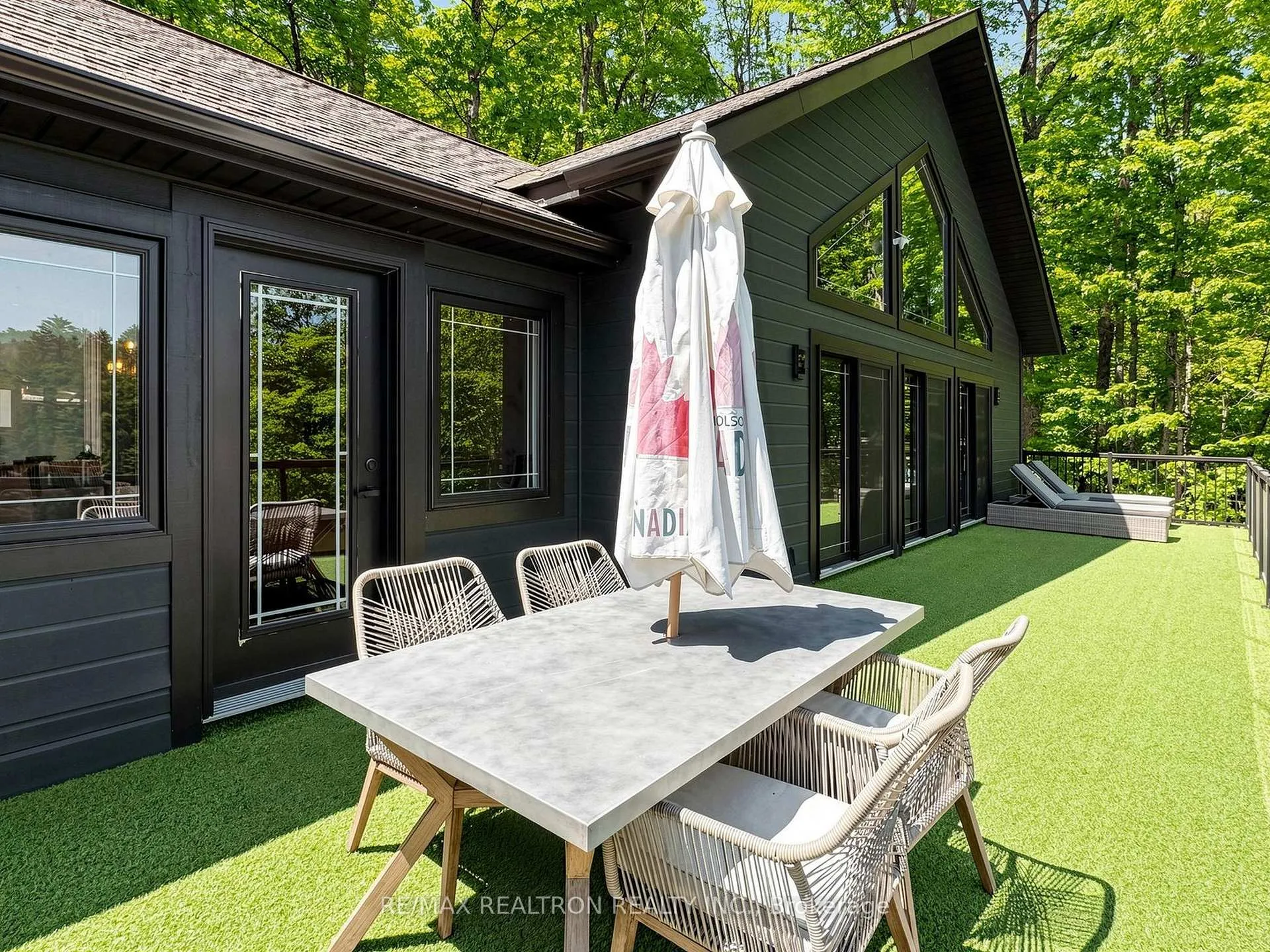 Photo 16 of 1575 Rugged Lane, Minden Hills, Hindon — HOMEH