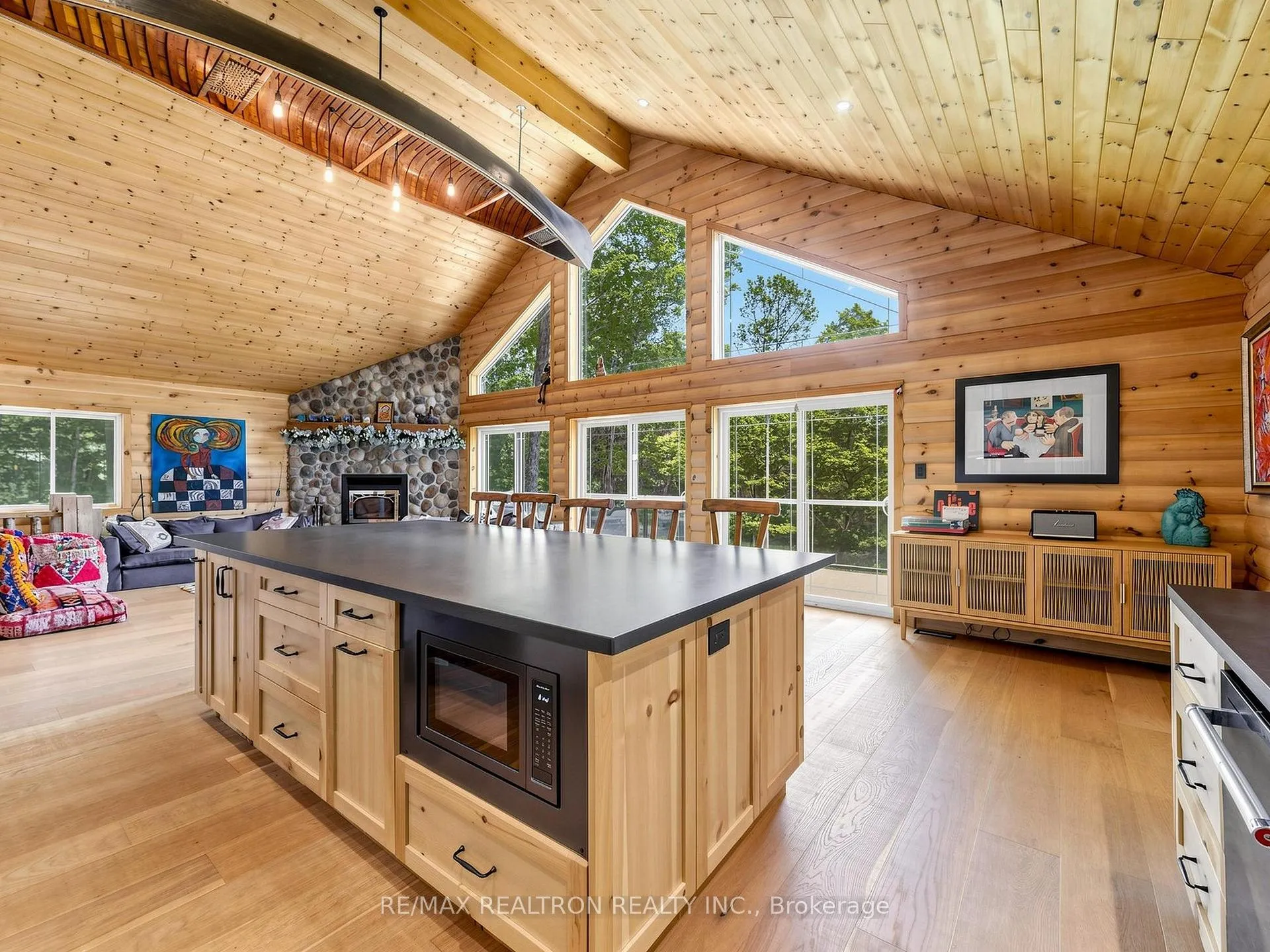 Photo 24 of 1575 Rugged Lane, Minden Hills, Hindon — HOMEH