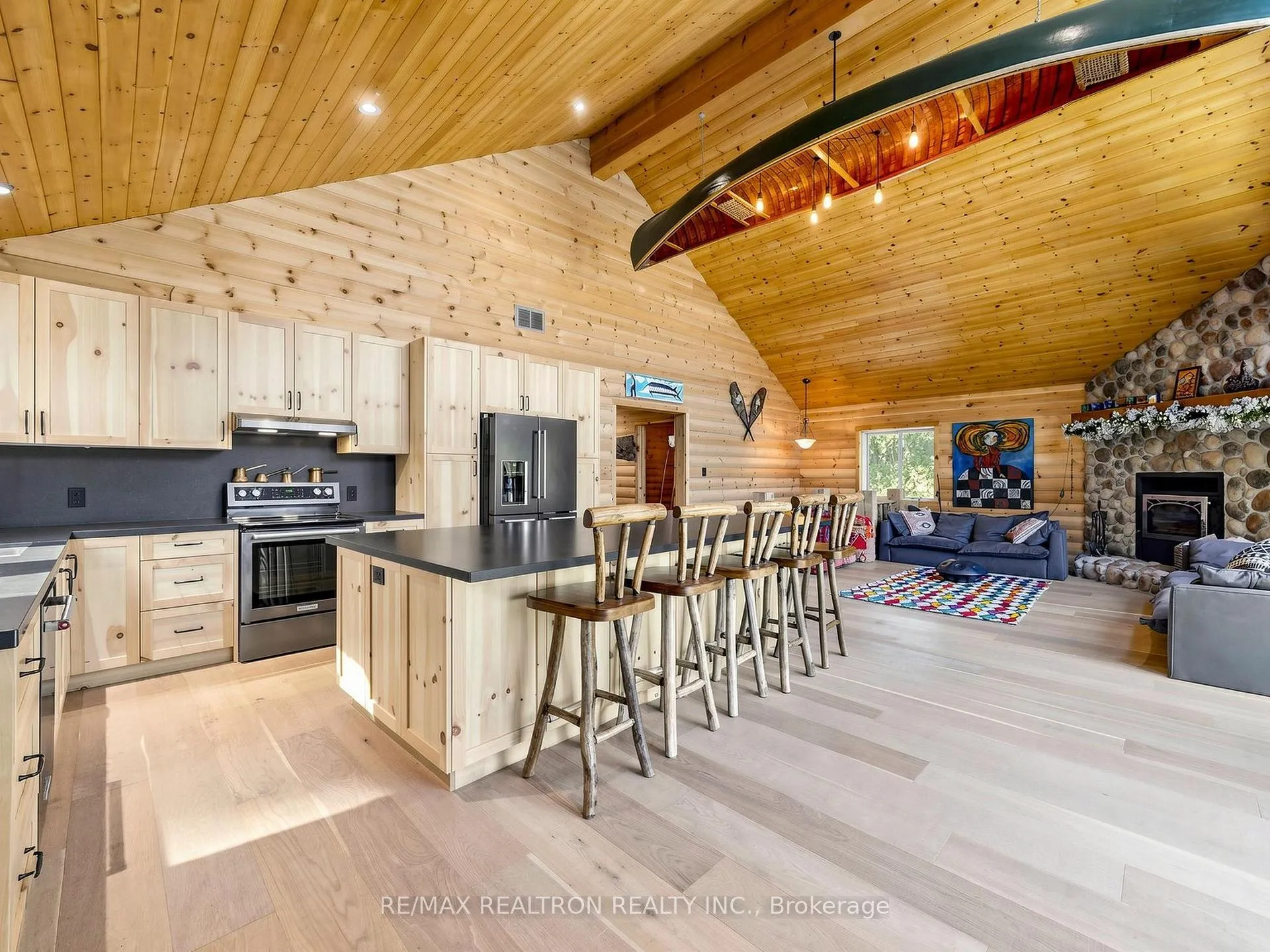 Photo 25 of 1575 Rugged Lane, Minden Hills, Hindon — HOMEH