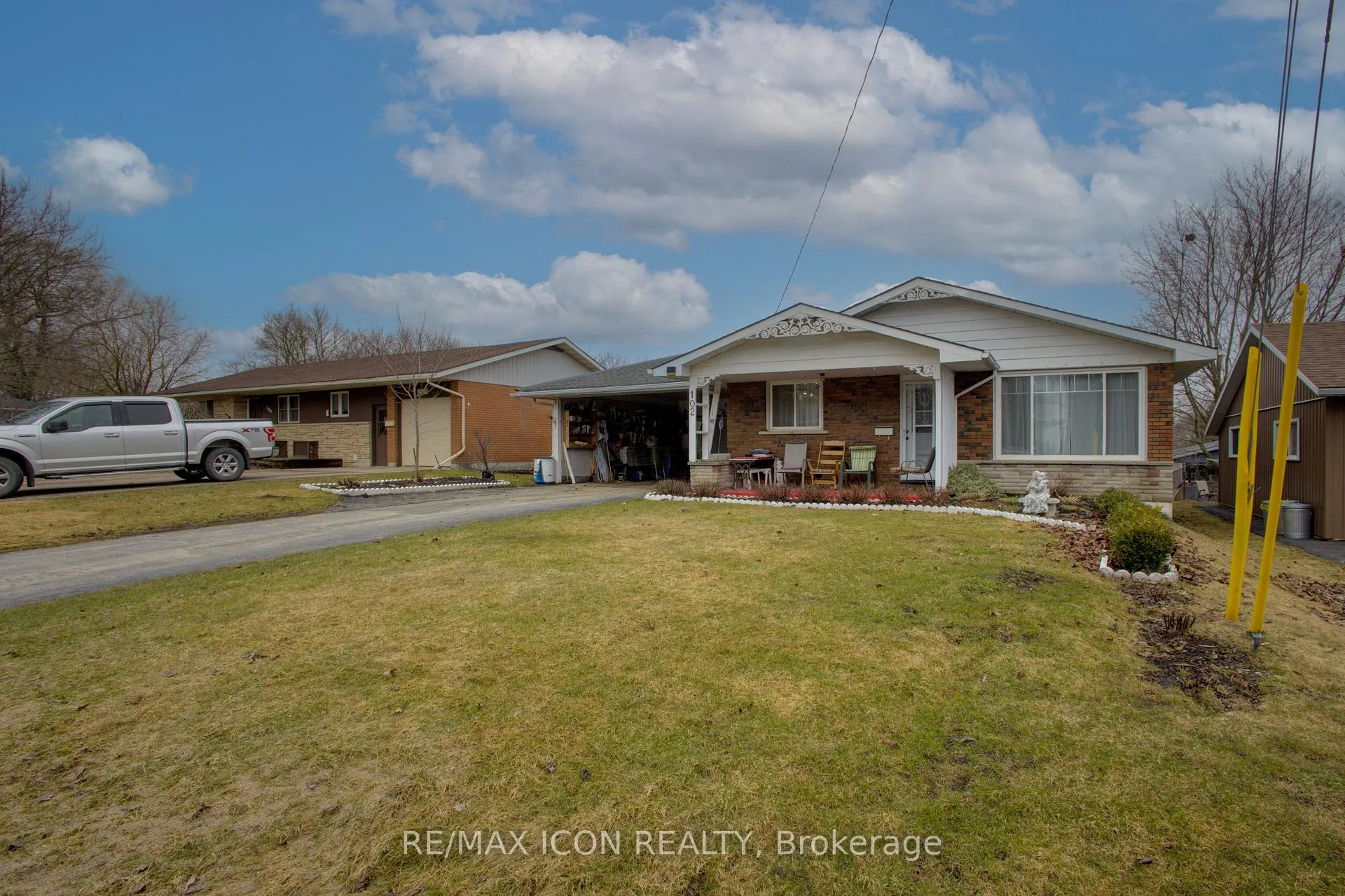 Photo 2 of 102 Byeland Drive, Wellington North, Mount Forest — HOMEH