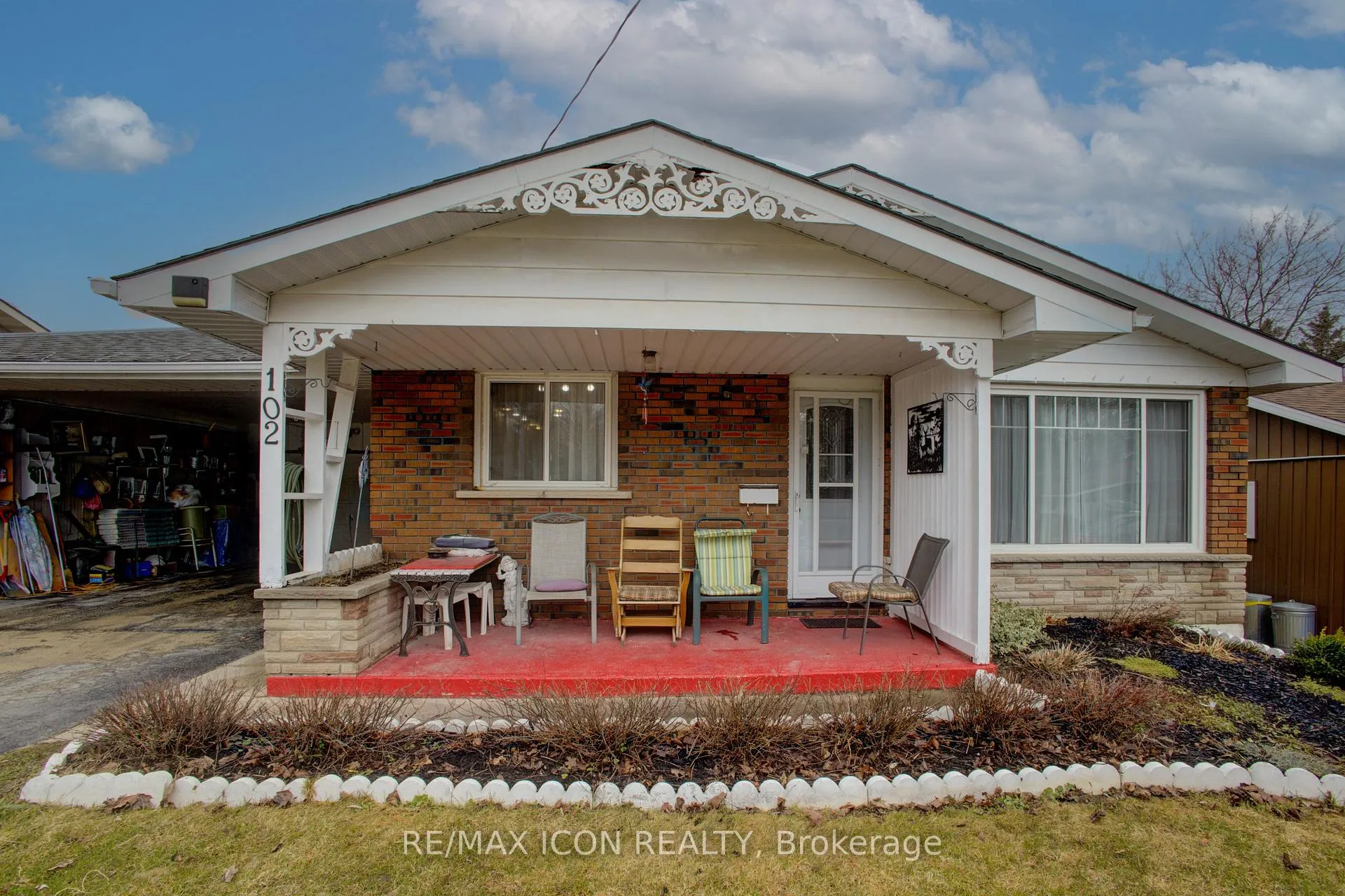 Photo 5 of 102 Byeland Drive, Wellington North, Mount Forest — HOMEH
