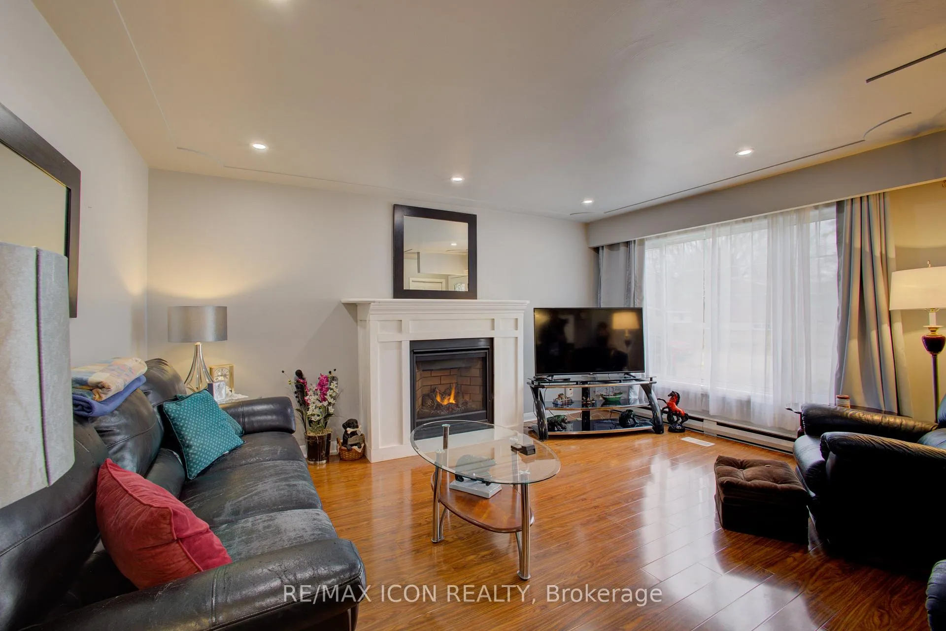 Photo 9 of 102 Byeland Drive, Wellington North, Mount Forest — HOMEH