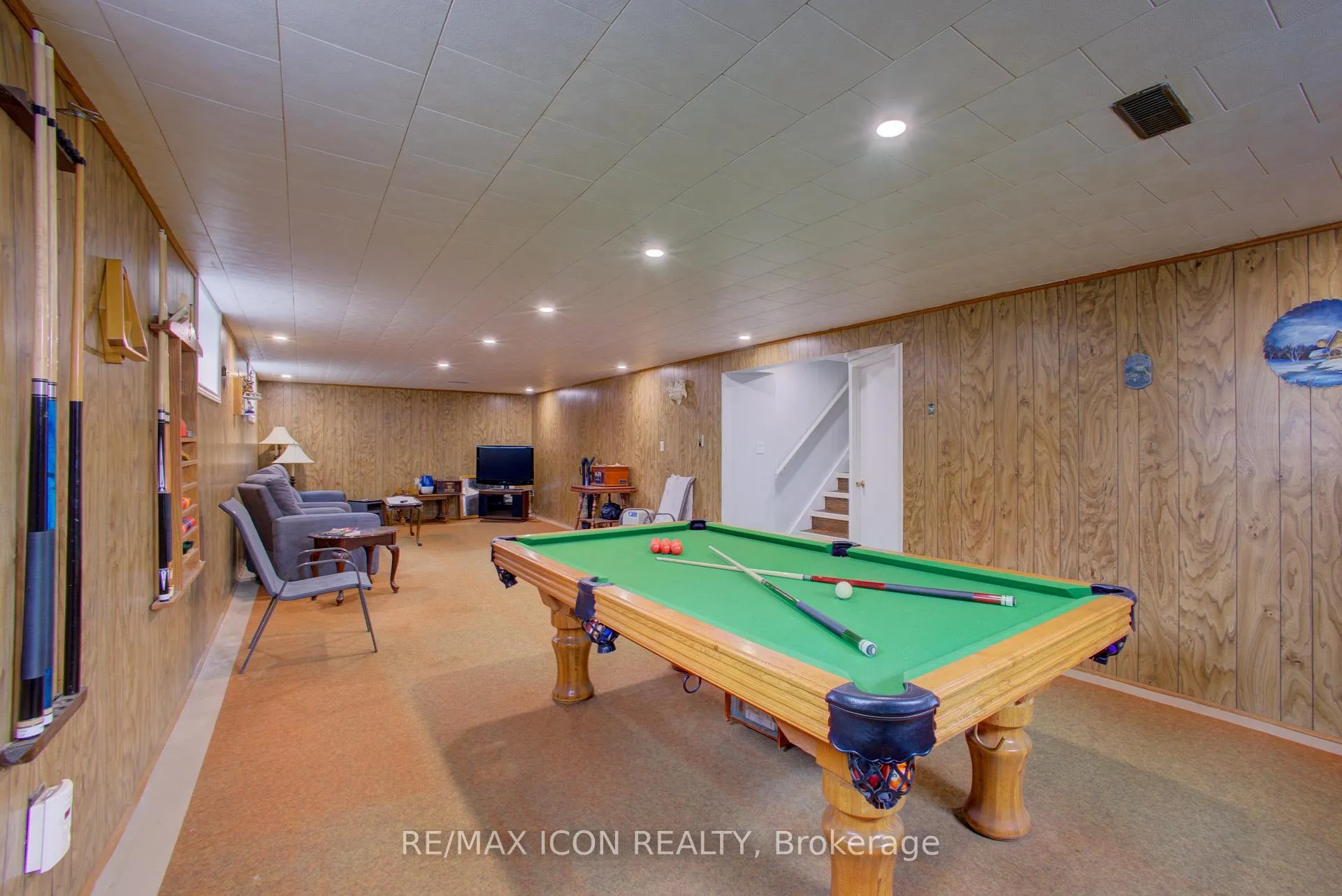 Photo 24 of 102 Byeland Drive, Wellington North, Mount Forest — HOMEH