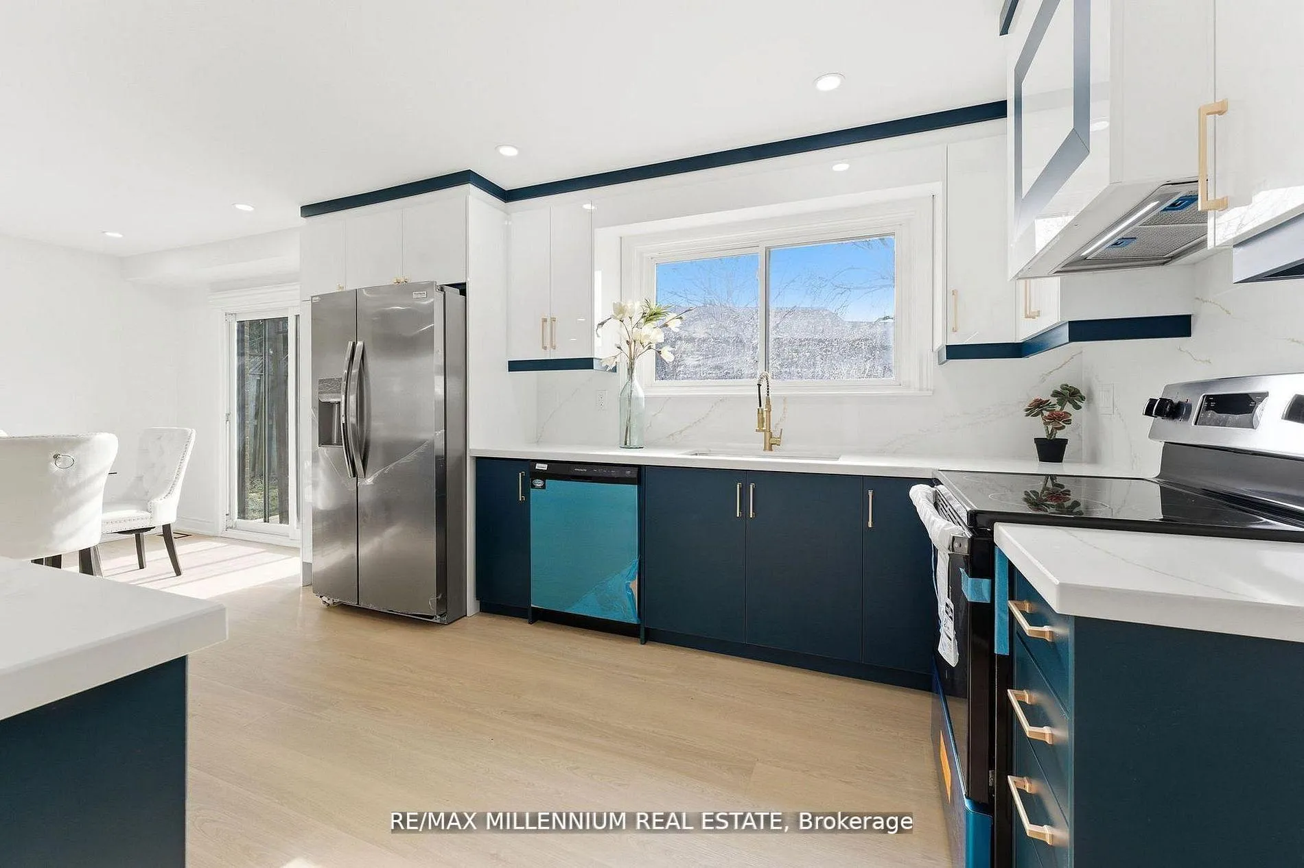 Photo 3 of 30 Allendale Road, Brampton, Brampton East — HOMEH