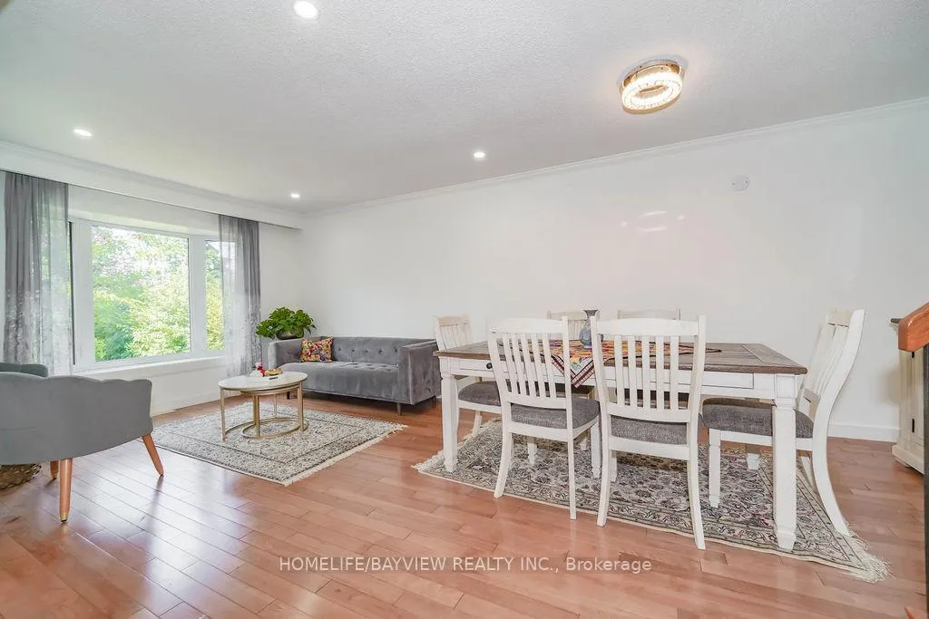 Photo 9 of 215 Weldrick Road W, Richmond Hill, North Richvale — HOMEH