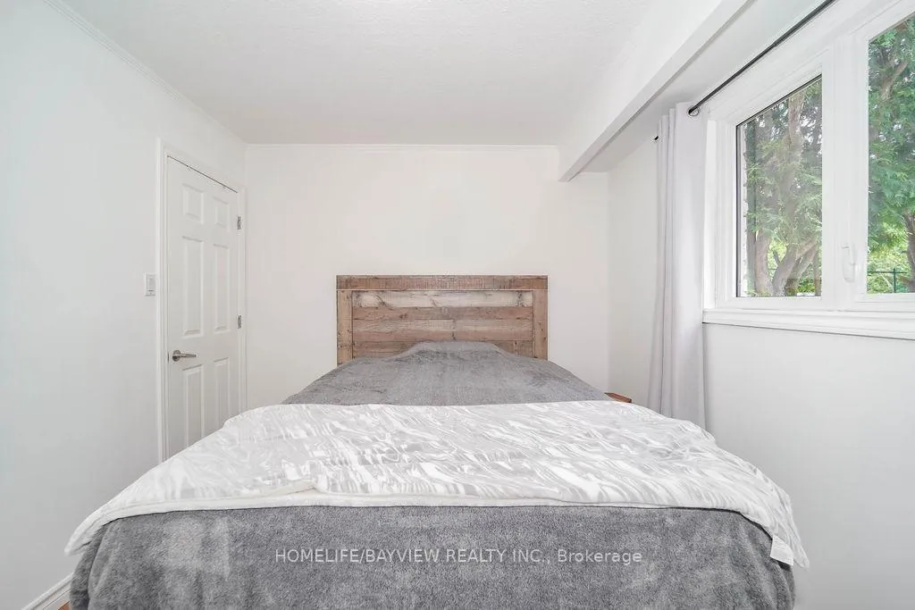 Photo 28 of 215 Weldrick Road W, Richmond Hill, North Richvale — HOMEH