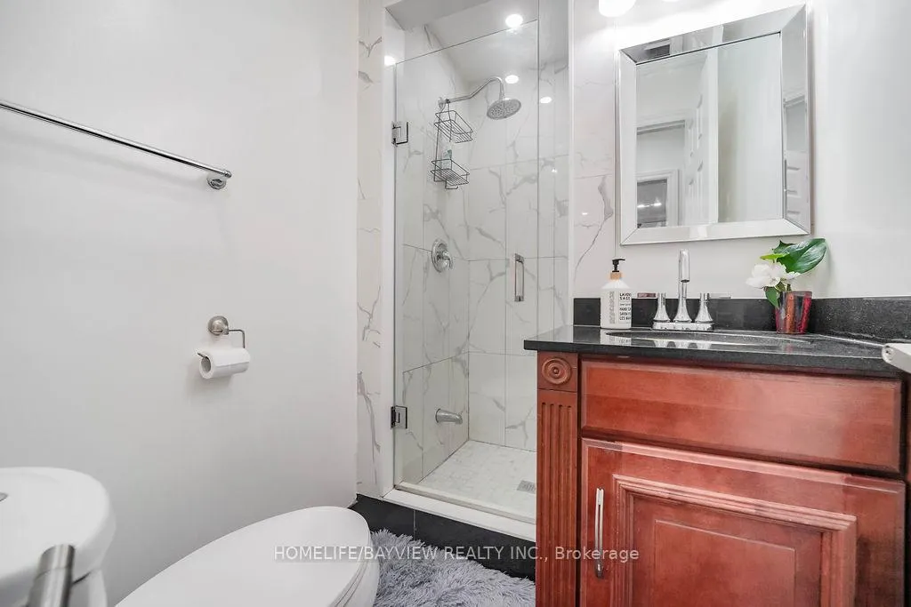 Photo 29 of 215 Weldrick Road W, Richmond Hill, North Richvale — HOMEH