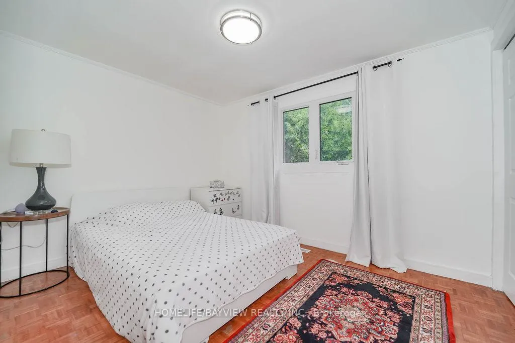Photo 32 of 215 Weldrick Road W, Richmond Hill, North Richvale — HOMEH