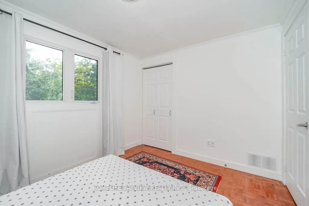 Photo 34 of 215 Weldrick Road W, Richmond Hill, North Richvale — HOMEH