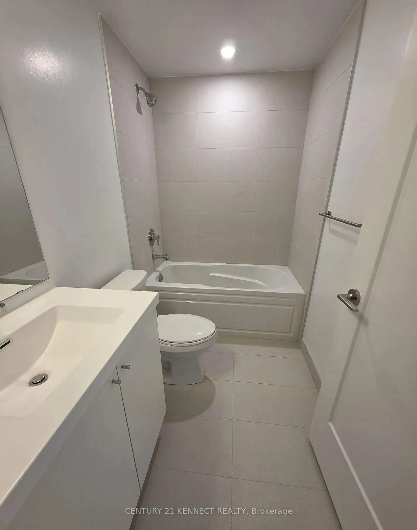 Photo 11 of Unit 339, 2545 Simcoe Street N, Oshawa, Windfields — HOMEH
