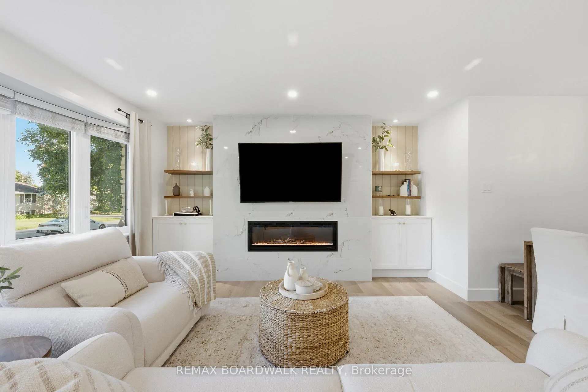 Photo 7 of 159 Banning Road, Ottawa, Kanata - Glencairn/Hazeldean — HOMEH