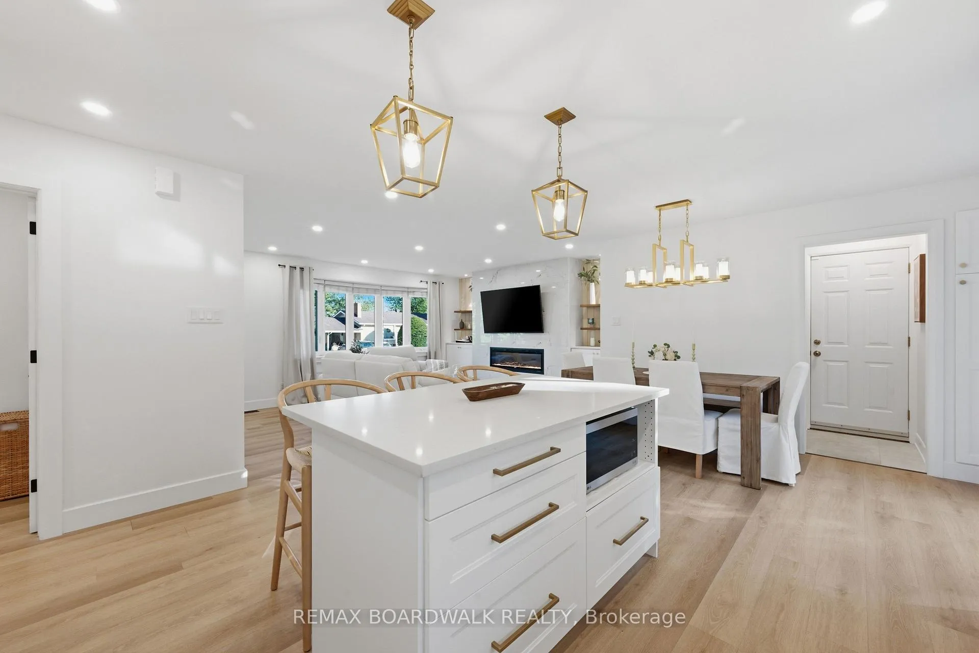 Photo 20 of 159 Banning Road, Ottawa, Kanata - Glencairn/Hazeldean — HOMEH