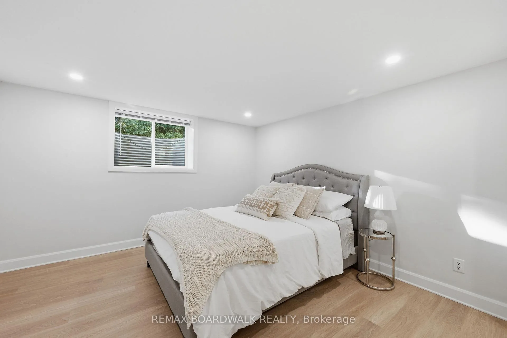 Photo 39 of 159 Banning Road, Ottawa, Kanata - Glencairn/Hazeldean — HOMEH