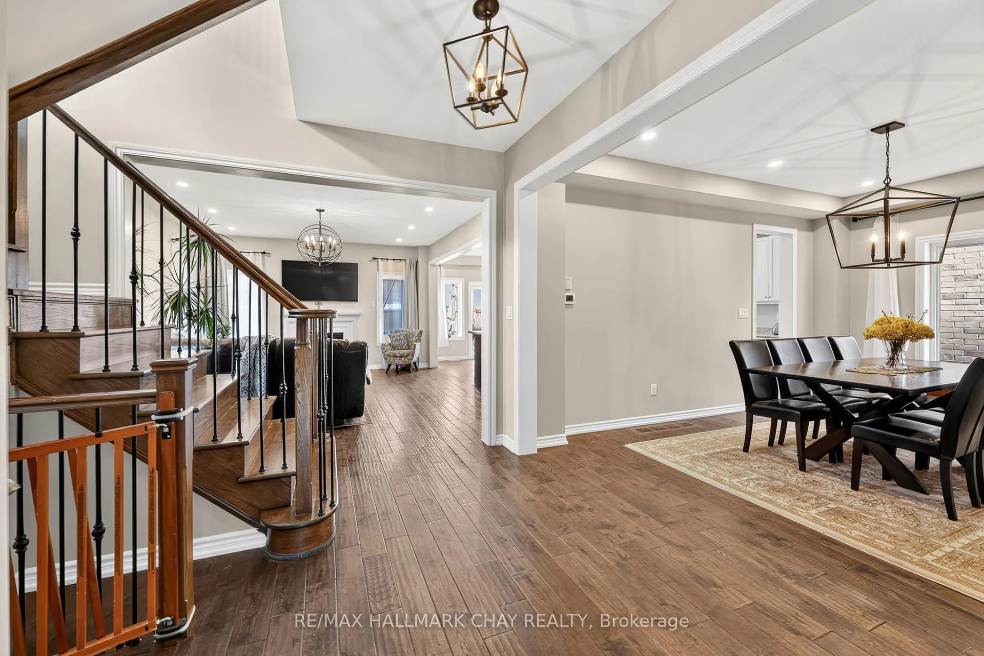Photo 6 of 16 Dowling Road, New Tecumseth, Alliston — HOMEH