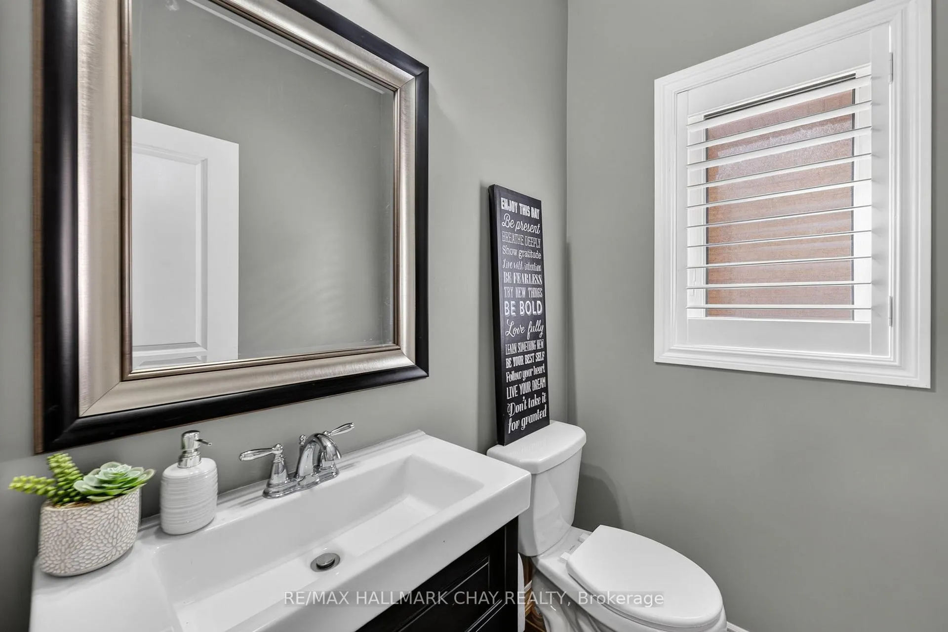 Photo 20 of 16 Dowling Road, New Tecumseth, Alliston — HOMEH