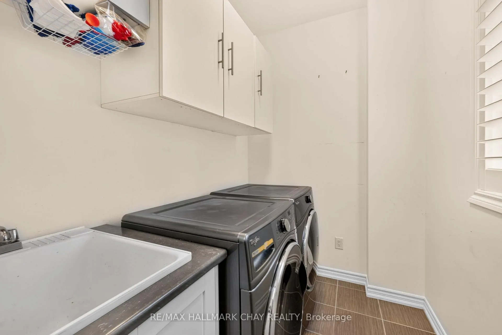 Photo 31 of 16 Dowling Road, New Tecumseth, Alliston — HOMEH