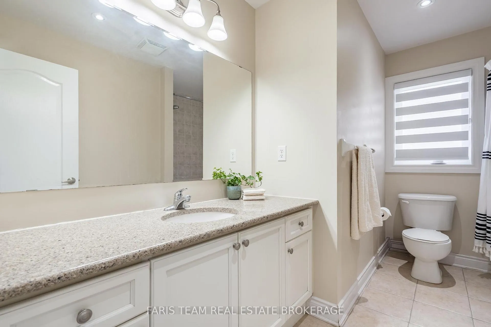 Photo 33 of 26 Kidd Crescent, New Tecumseth, Alliston — HOMEH