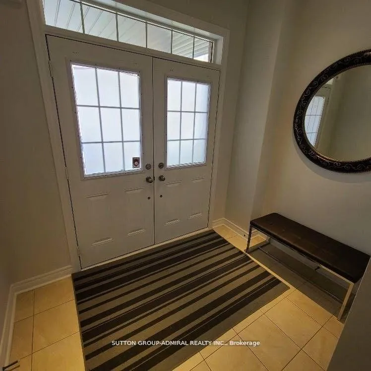 Photo 3 of 111 Maple Valley Road, Vaughan, Patterson — HOMEH