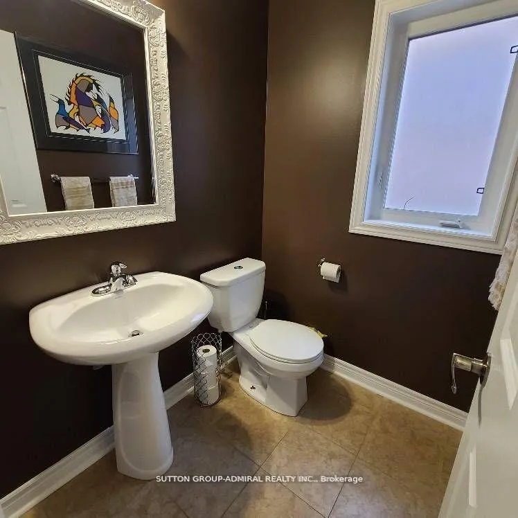 Photo 12 of 111 Maple Valley Road, Vaughan, Patterson — HOMEH