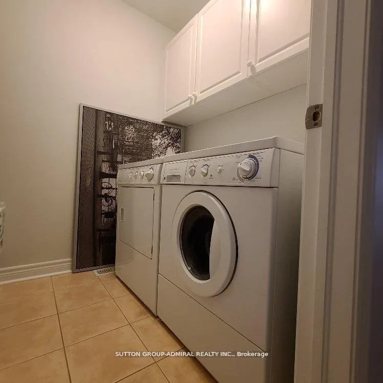 Photo 17 of 111 Maple Valley Road, Vaughan, Patterson — HOMEH