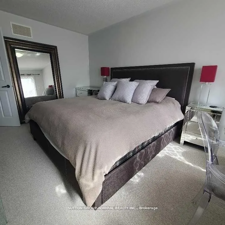 Photo 20 of 111 Maple Valley Road, Vaughan, Patterson — HOMEH