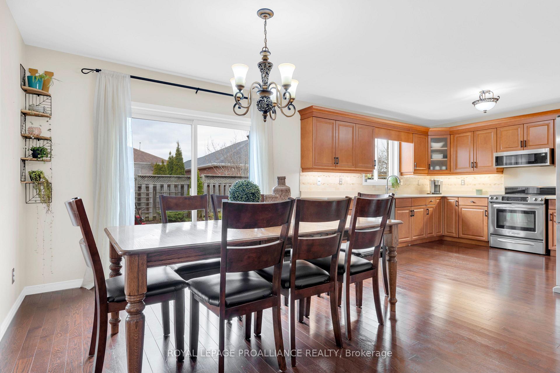 Photo 13 of 91 Hickory Grove, Belleville, Belleville Ward — HOMEH