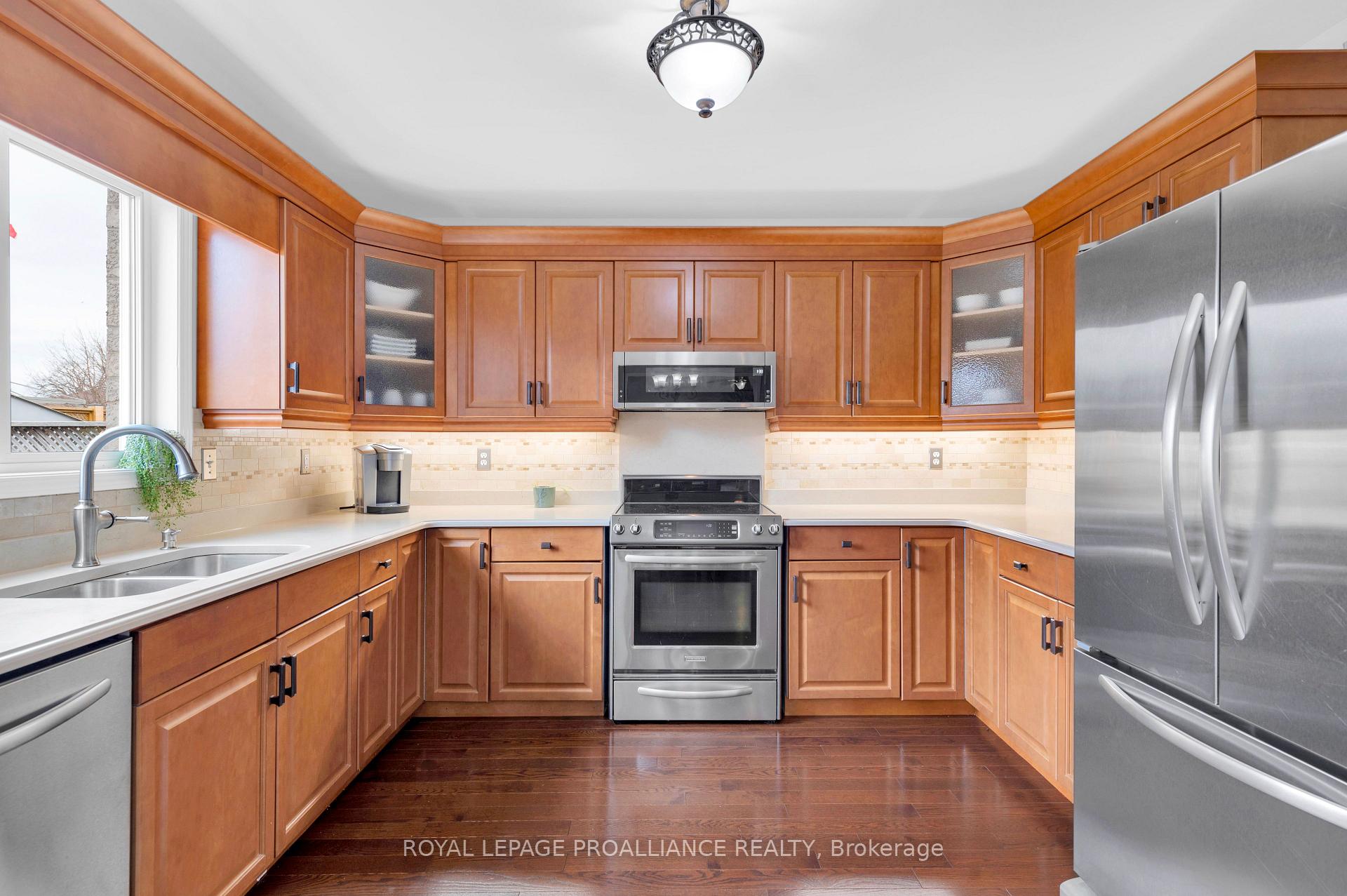 Photo 16 of 91 Hickory Grove, Belleville, Belleville Ward — HOMEH