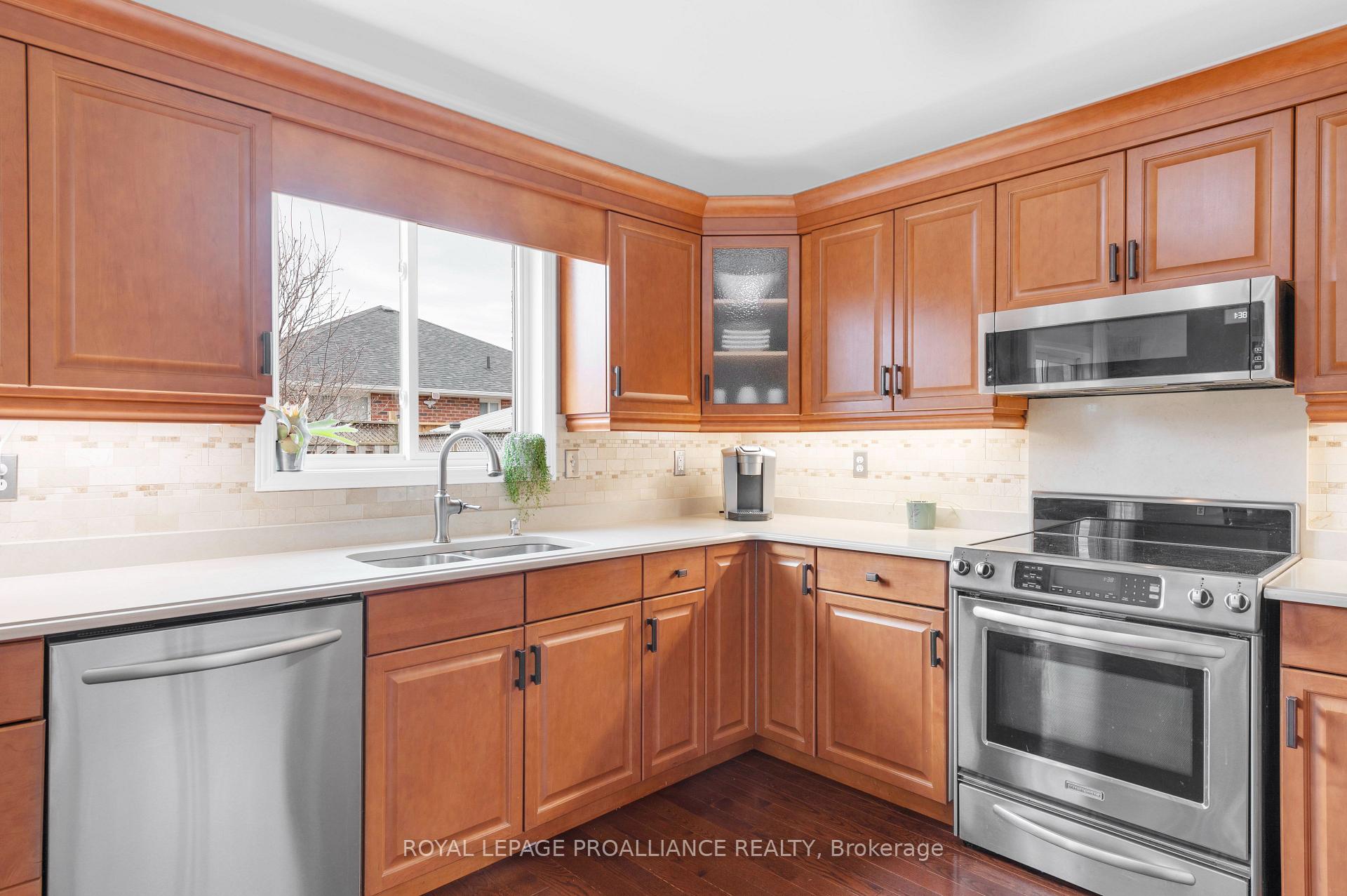 Photo 17 of 91 Hickory Grove, Belleville, Belleville Ward — HOMEH