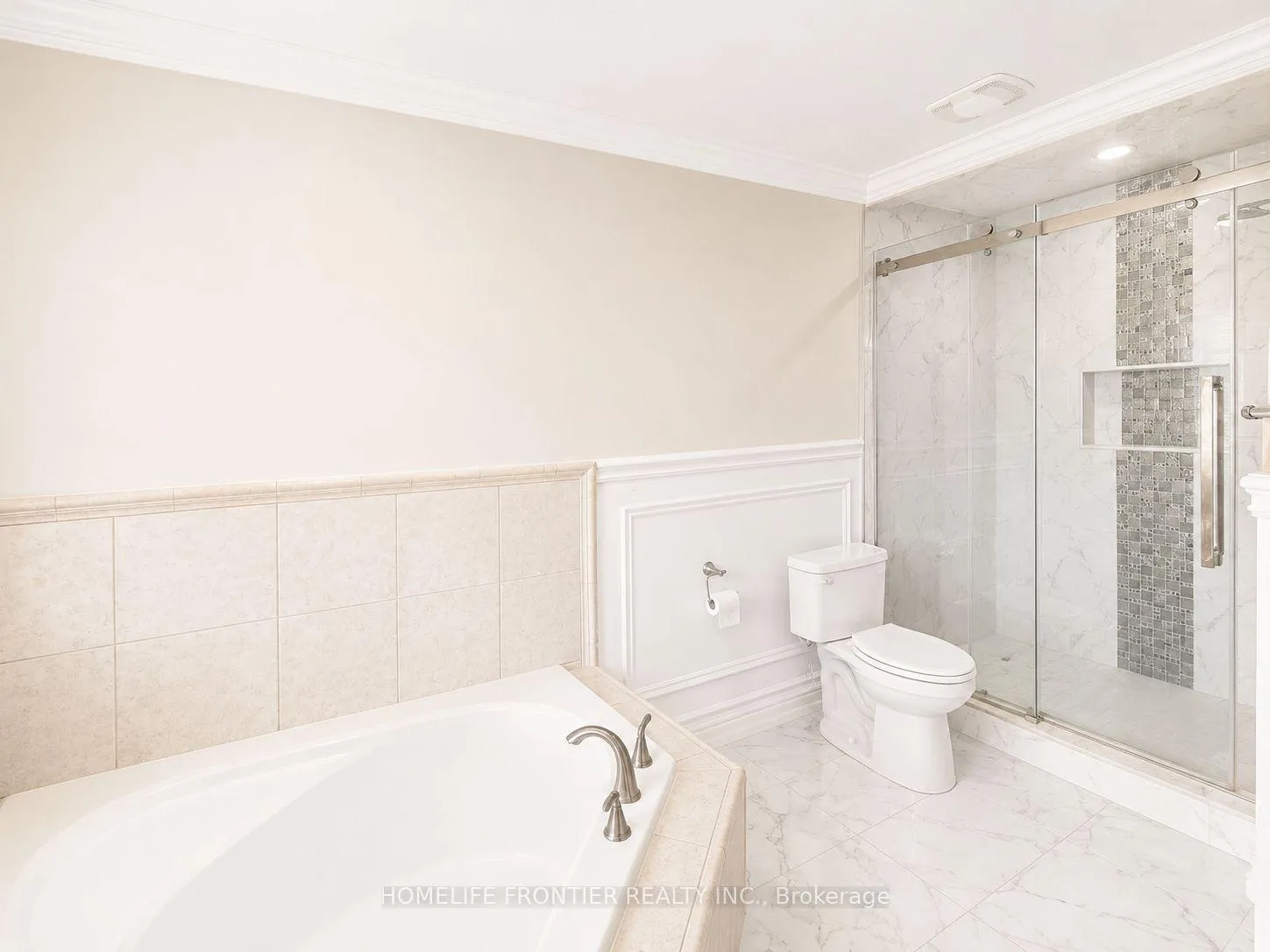 Photo 25 of Unit Upper, 885 Farmstead Drive, Milton, Willmott — HOMEH