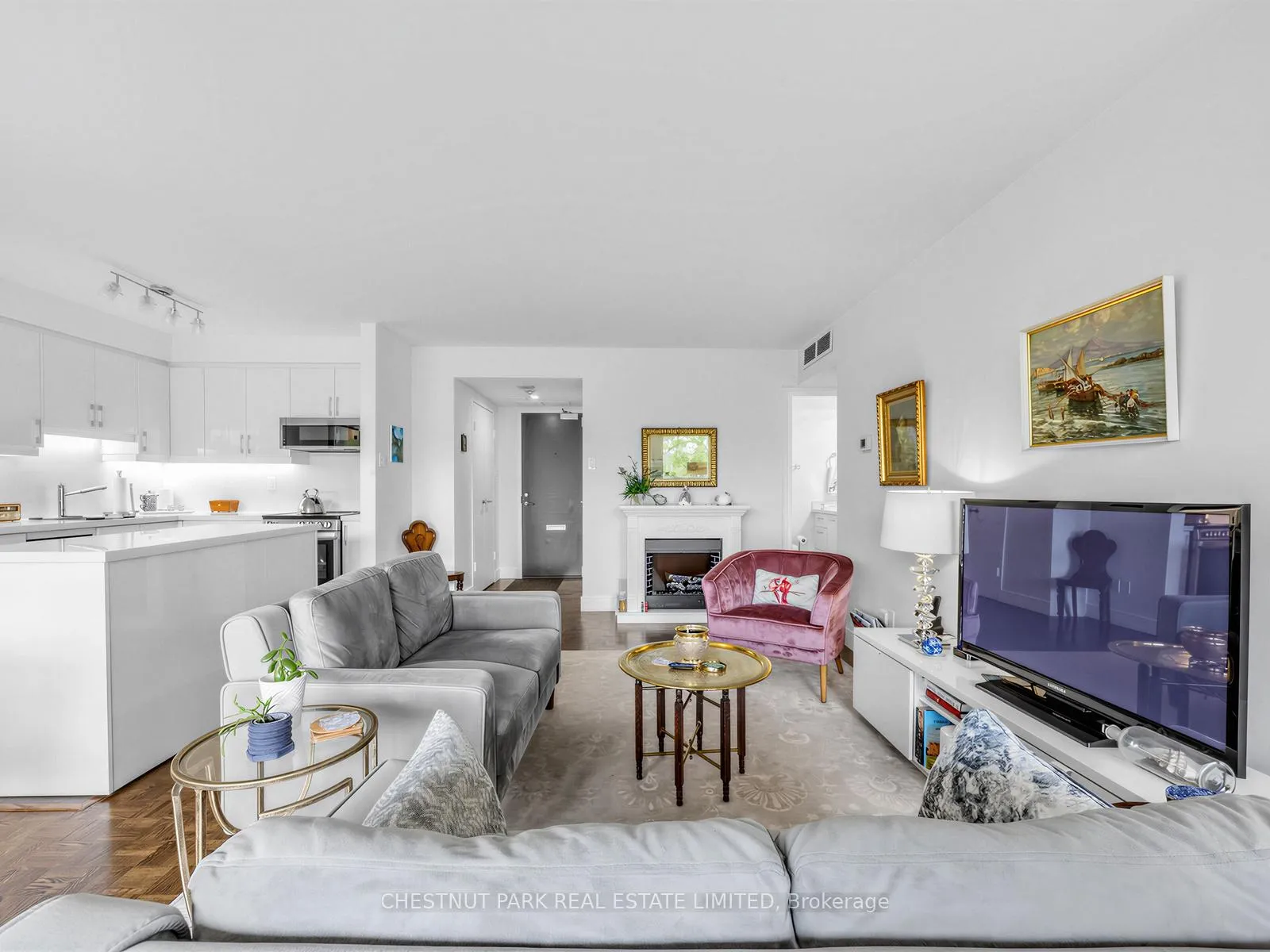 Photo 17 of Unit 402, 20 Avoca Avenue, Toronto, Rosedale-Moore Park — HOMEH
