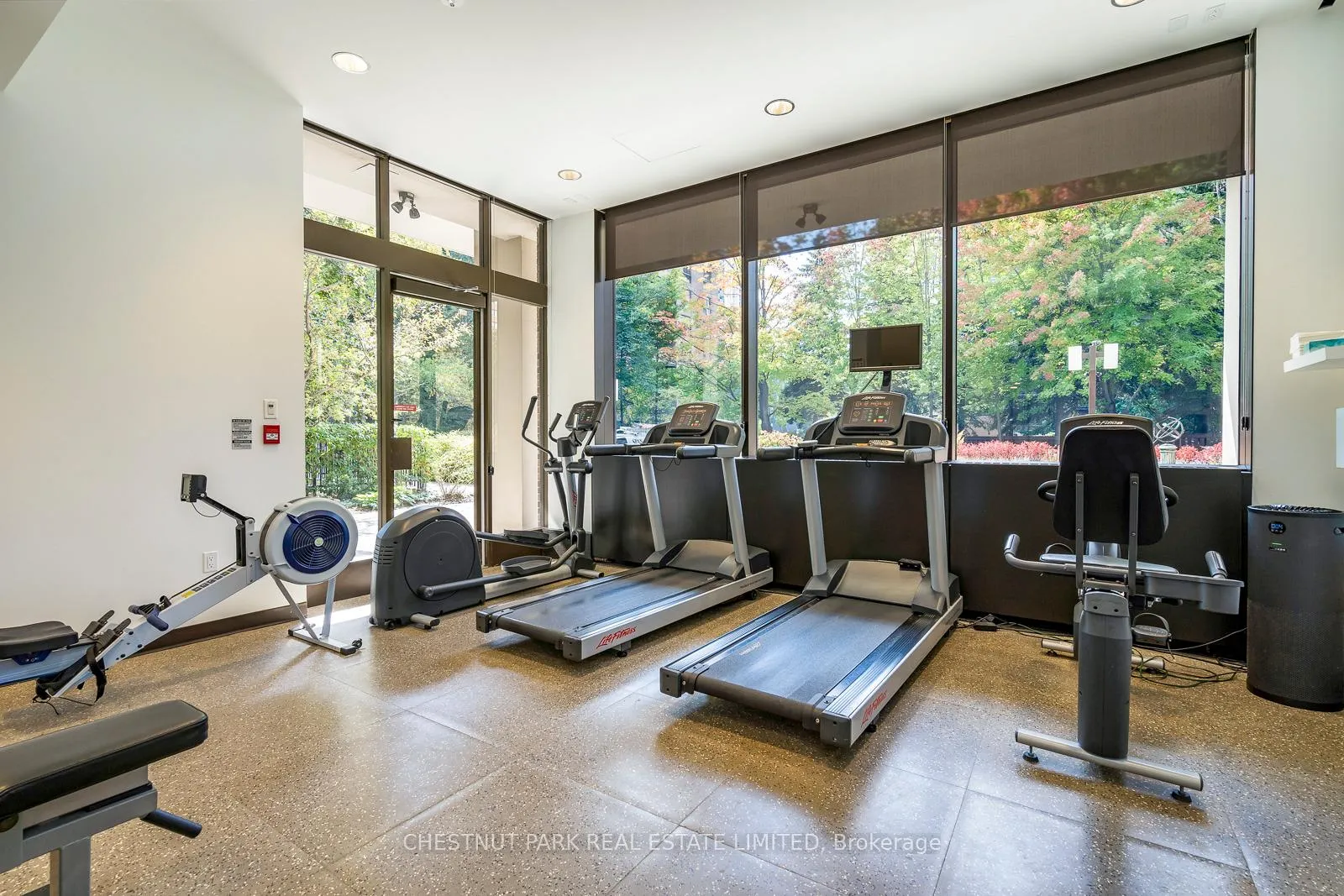 Photo 30 of Unit 402, 20 Avoca Avenue, Toronto, Rosedale-Moore Park — HOMEH