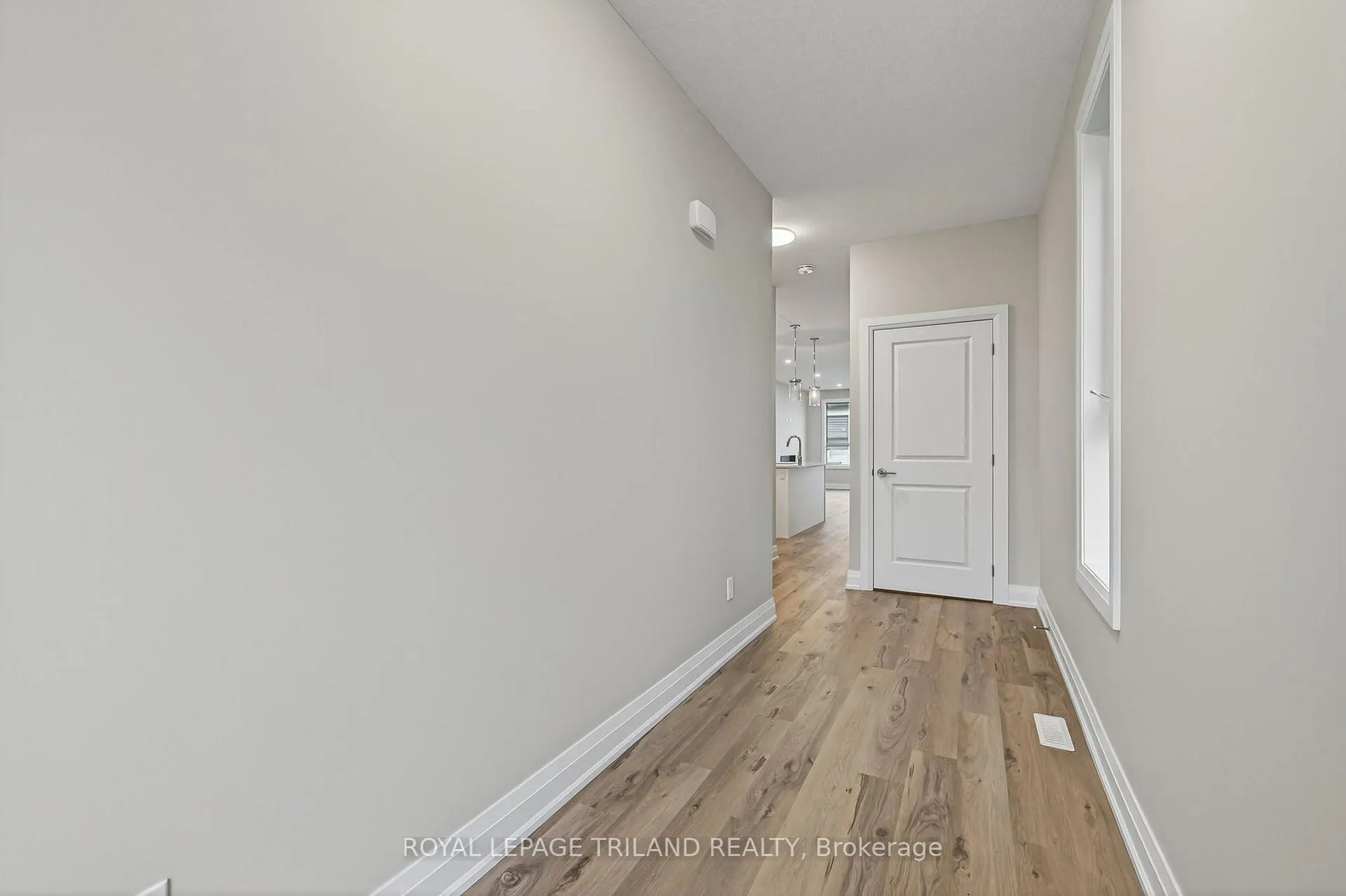 Photo 9 of 764 Banyan Lane, London, North E — HOMEH
