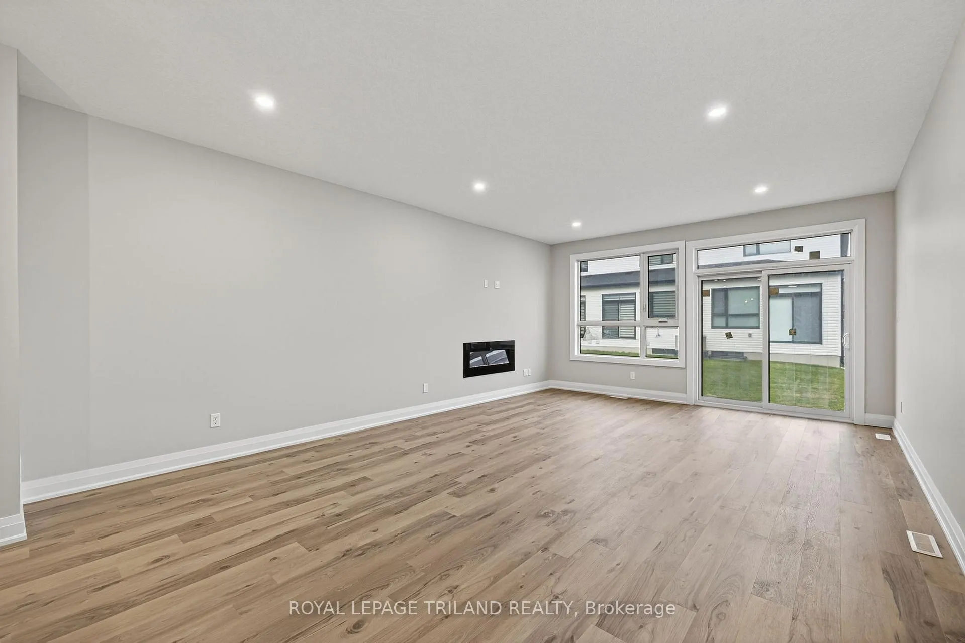 Photo 16 of 764 Banyan Lane, London, North E — HOMEH