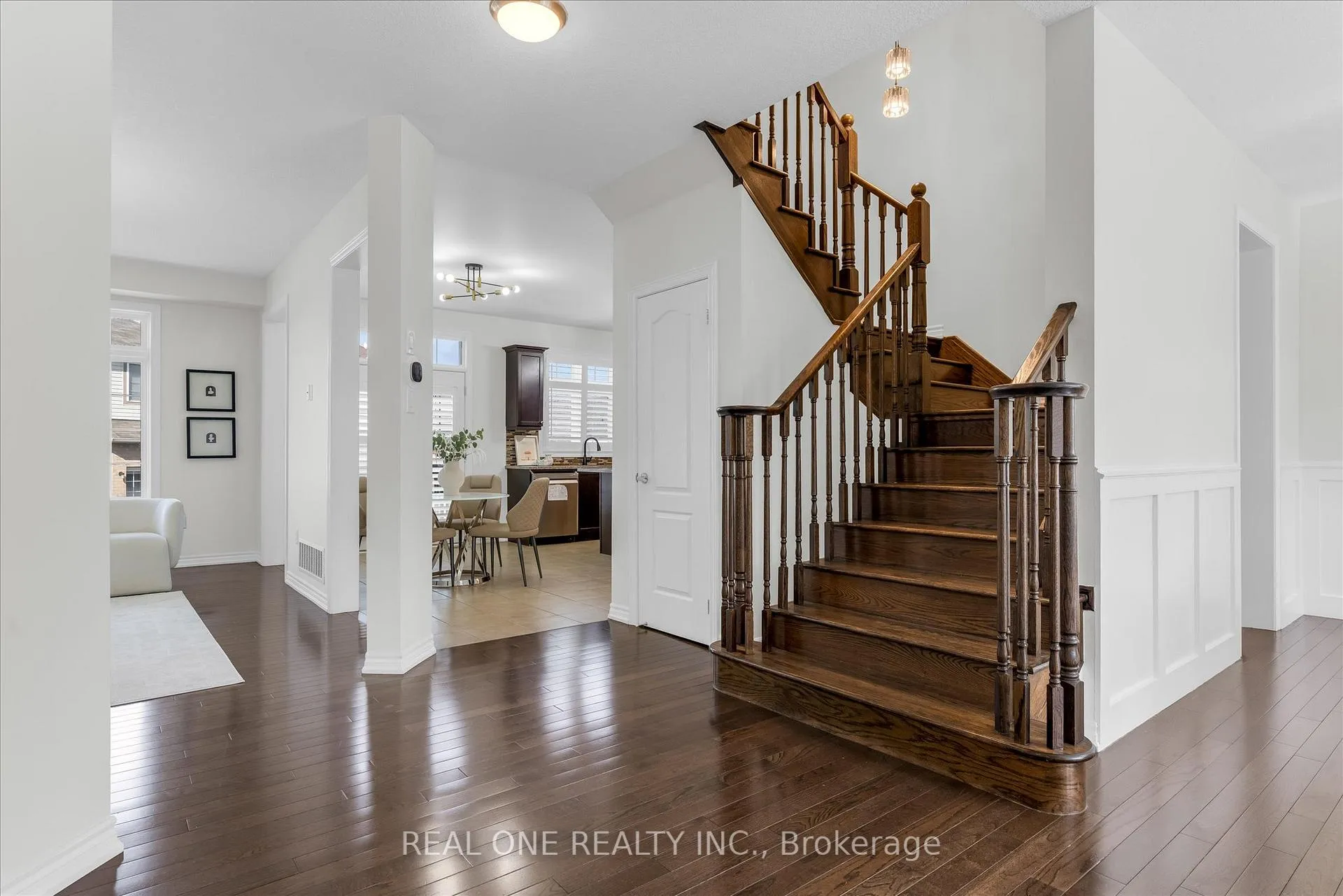 Photo 6 of 556 Sanderson Crescent, Milton, Clarke — HOMEH