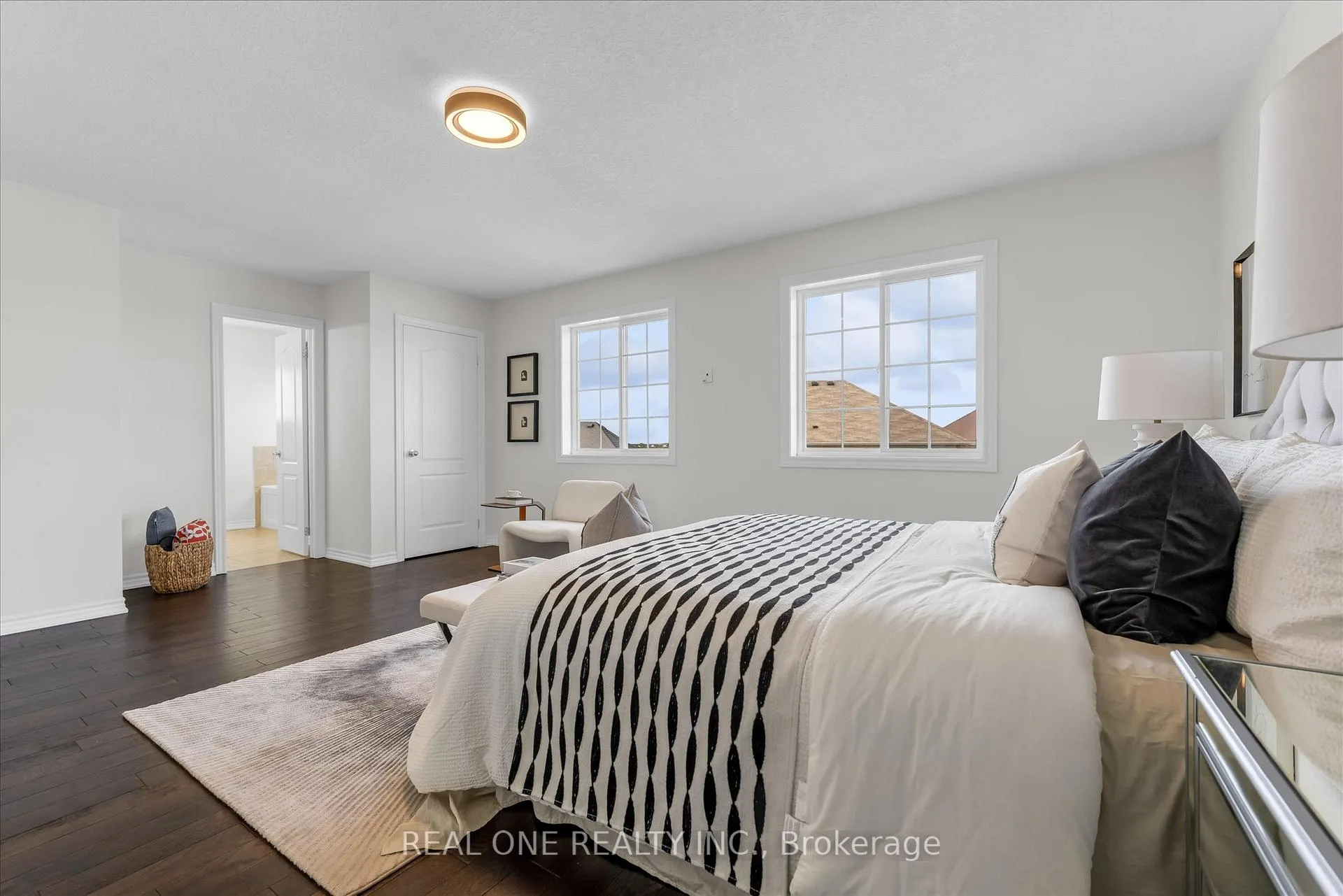 Photo 20 of 556 Sanderson Crescent, Milton, Clarke — HOMEH