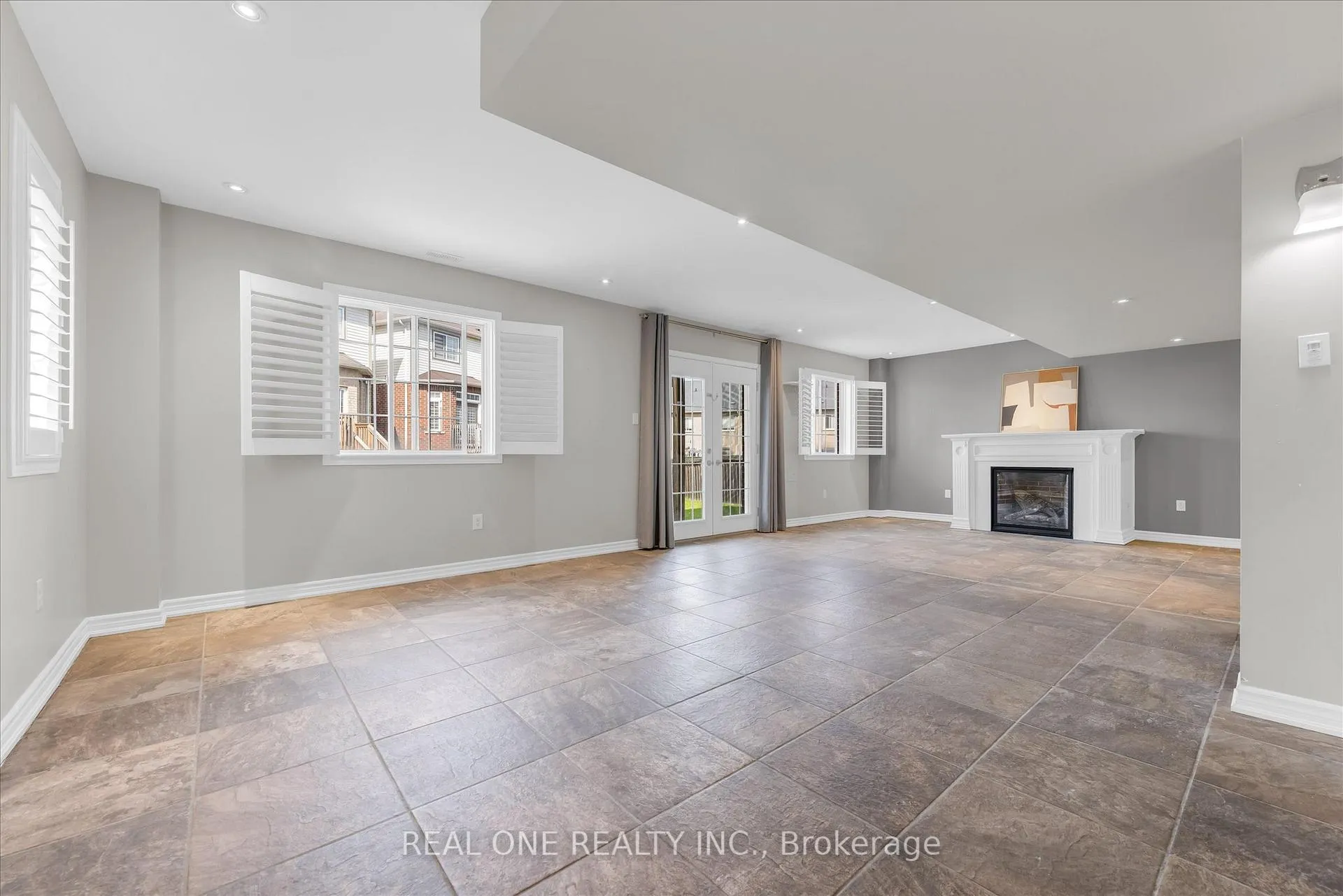 Photo 31 of 556 Sanderson Crescent, Milton, Clarke — HOMEH