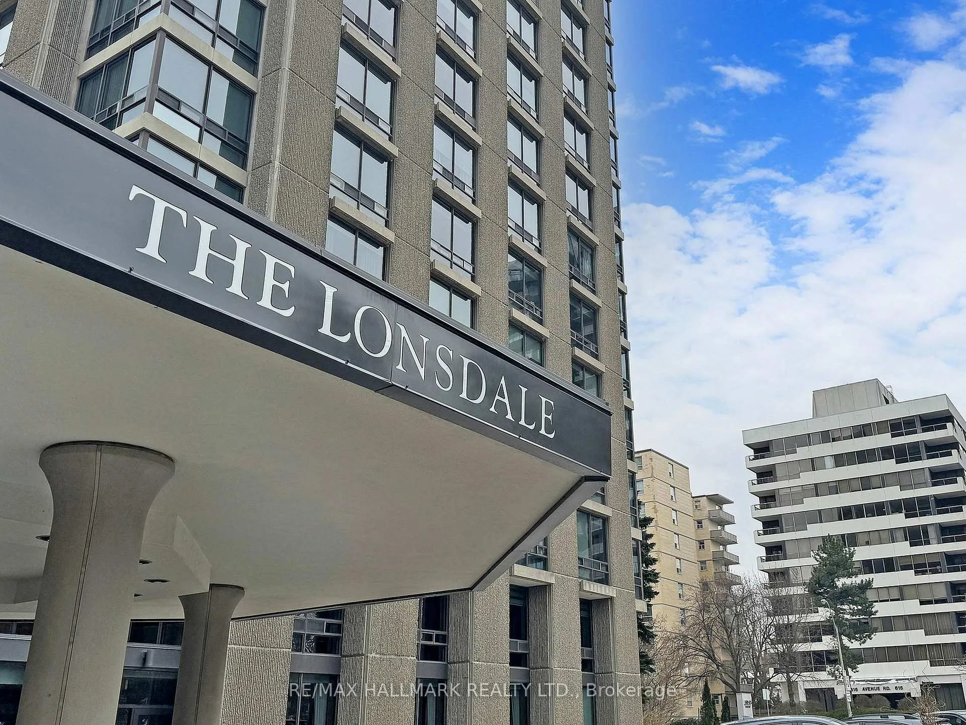 Photo 3 of Unit 201, 619 Avenue Road, Toronto, Yonge-St. Clair — HOMEH
