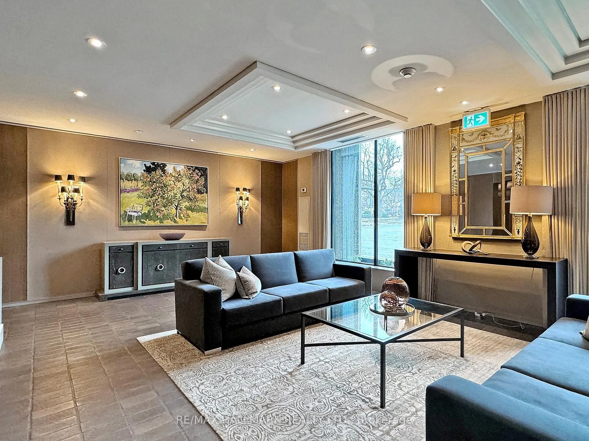 Photo 8 of Unit 201, 619 Avenue Road, Toronto, Yonge-St. Clair — HOMEH