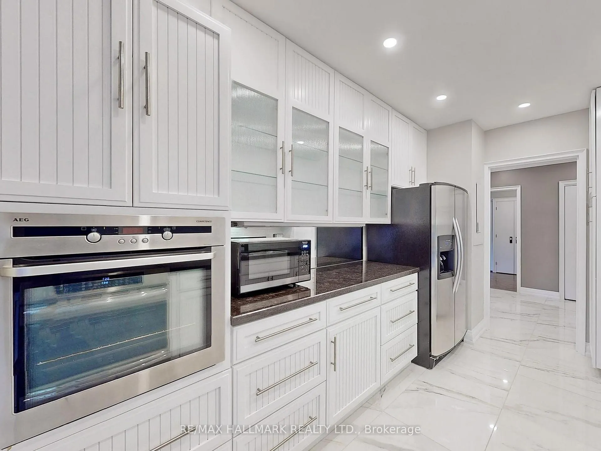 Photo 20 of Unit 201, 619 Avenue Road, Toronto, Yonge-St. Clair — HOMEH
