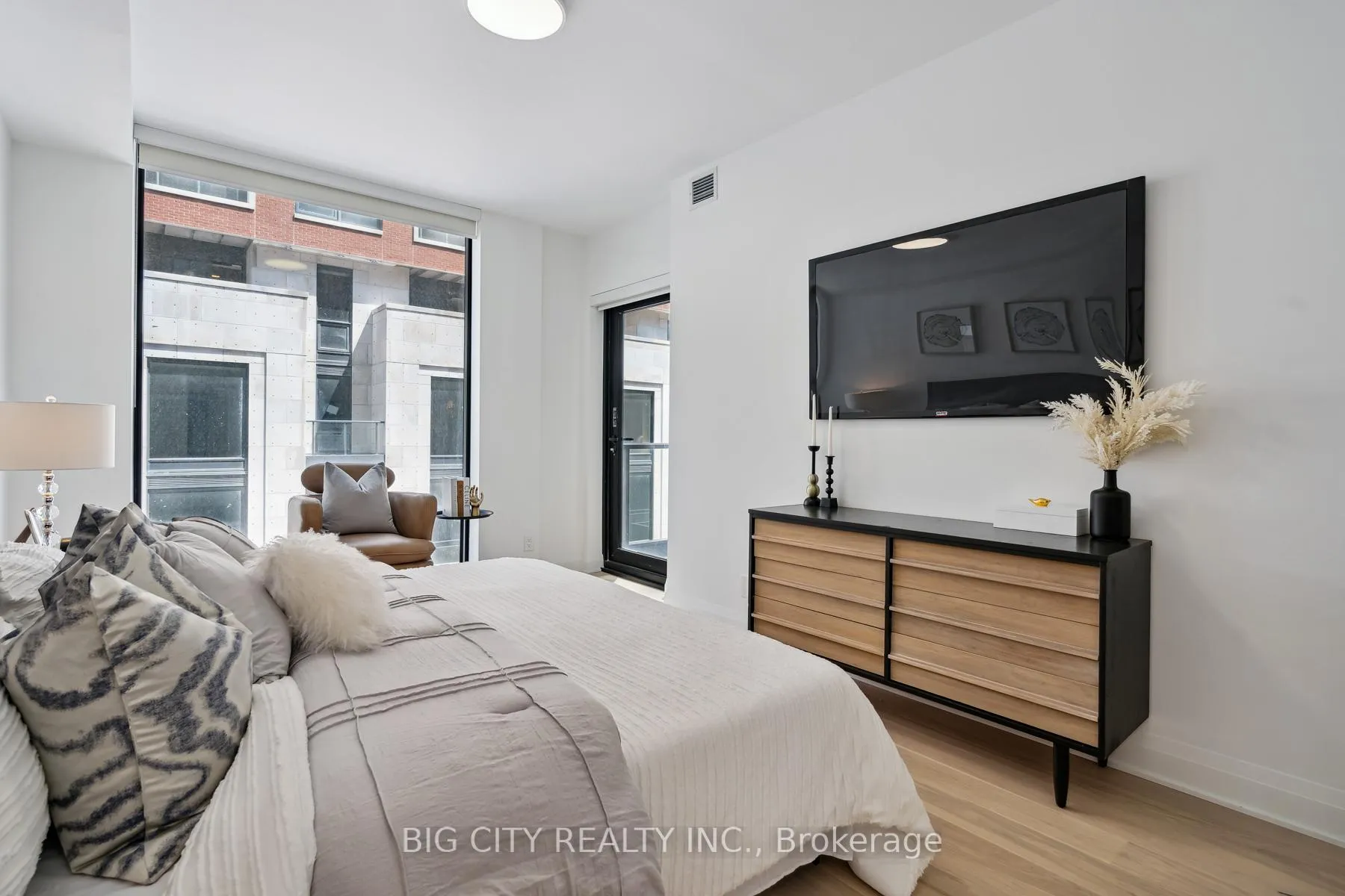 Photo 21 of Unit TH01, 33 Frederick Todd Way, Toronto, Thorncliffe Park — HOMEH