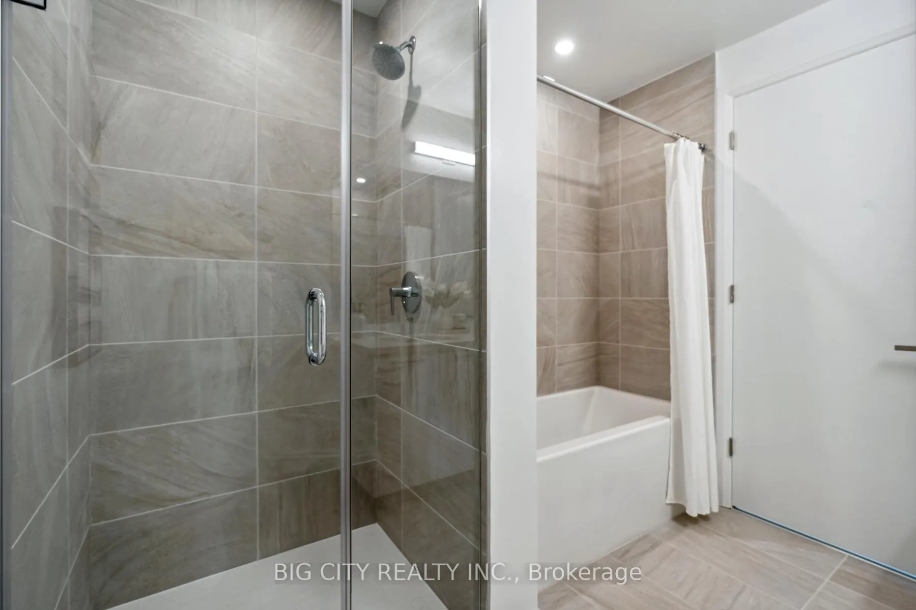 Photo 24 of Unit TH01, 33 Frederick Todd Way, Toronto, Thorncliffe Park — HOMEH