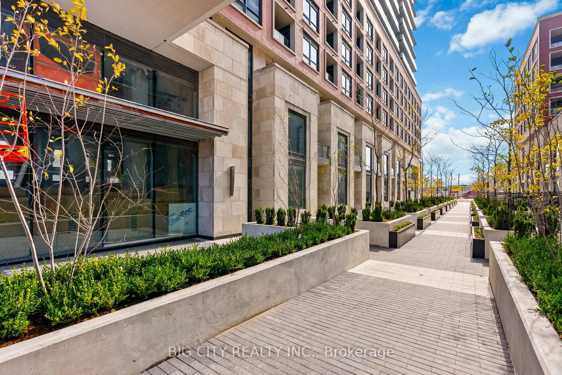 Photo 36 of Unit TH01, 33 Frederick Todd Way, Toronto, Thorncliffe Park — HOMEH