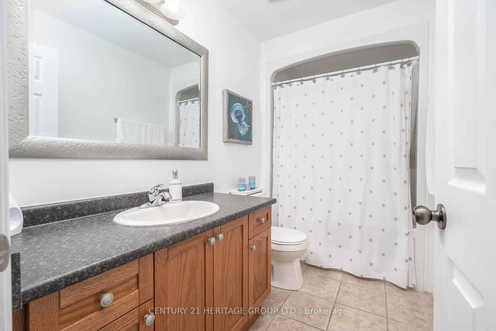 Photo 22 of 32 Hyslop Avenue, Hamilton, Rural Glanbrook — HOMEH