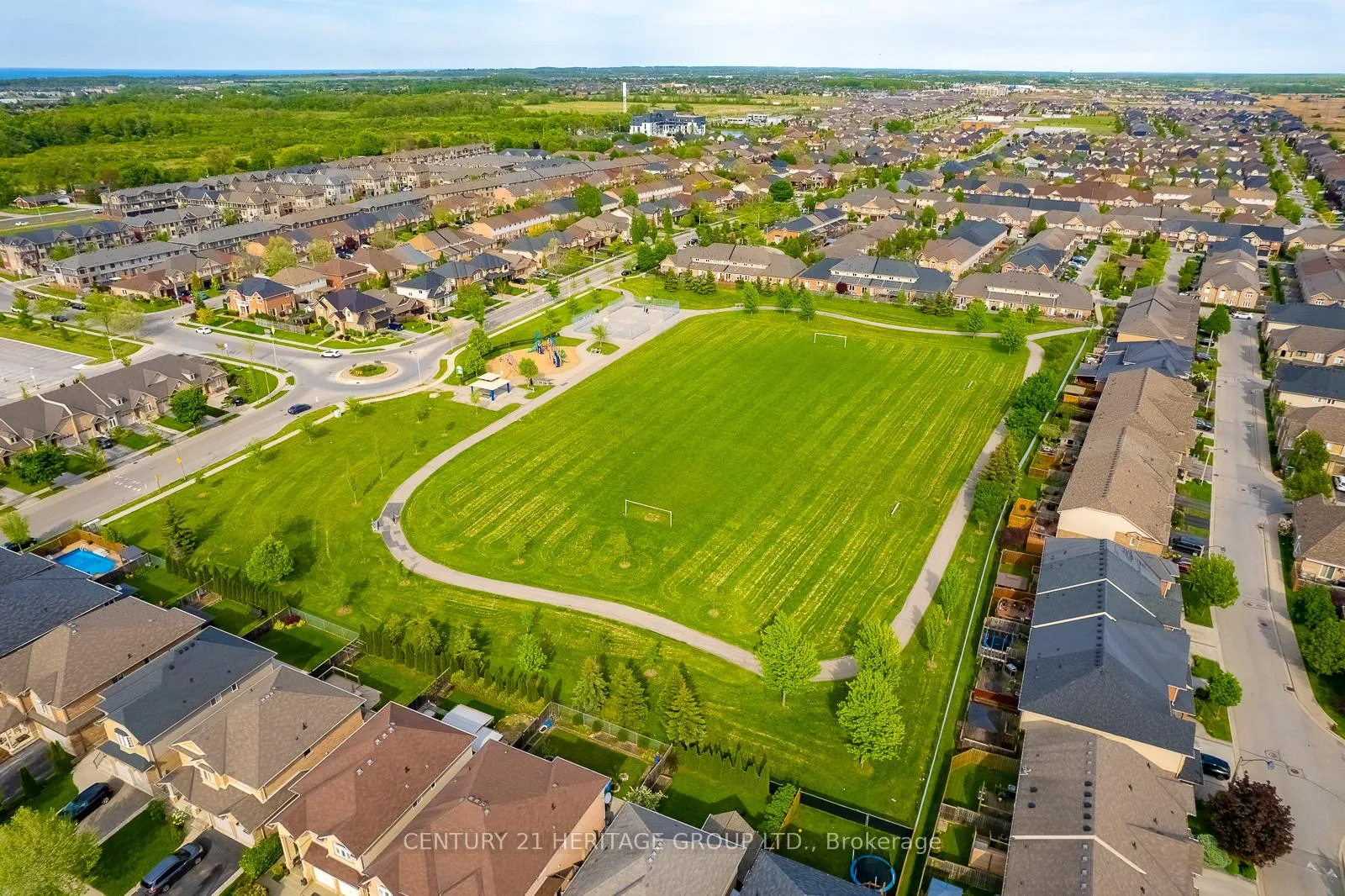 Photo 41 of 32 Hyslop Avenue, Hamilton, Rural Glanbrook — HOMEH